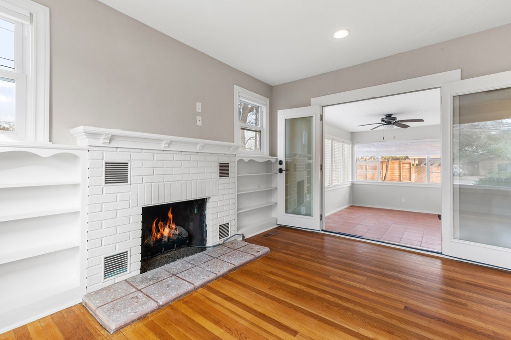 Fredericksburg, Texas, 78624, United States, 4 Bedrooms Bedrooms, ,4 BathroomsBathrooms,Residential,For Sale,2025844