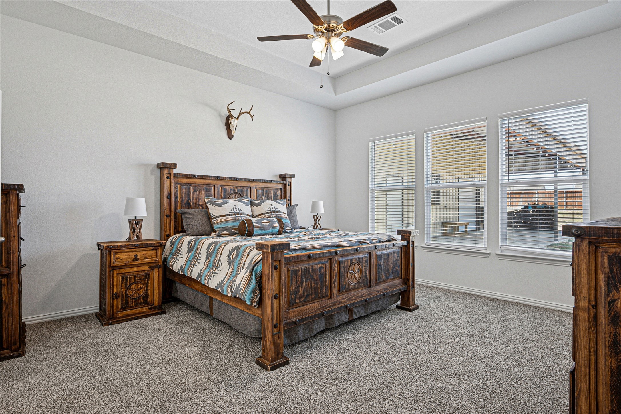 Rhome, Texas, 76078, United States, 4 Bedrooms Bedrooms, ,4 BathroomsBathrooms,Residential,For Sale,1746060