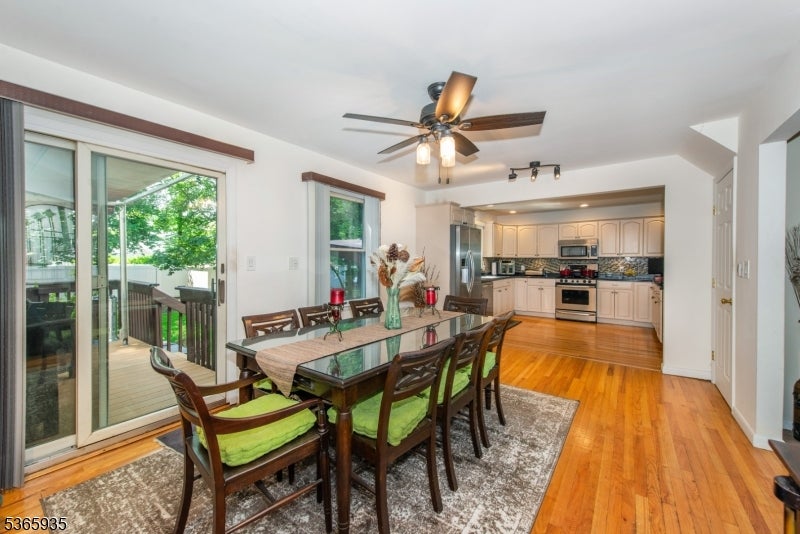 Wayne Twp., New Jersey, 07470, United States, 5 Bedrooms Bedrooms, ,3 BathroomsBathrooms,Residential,For Sale,1928449