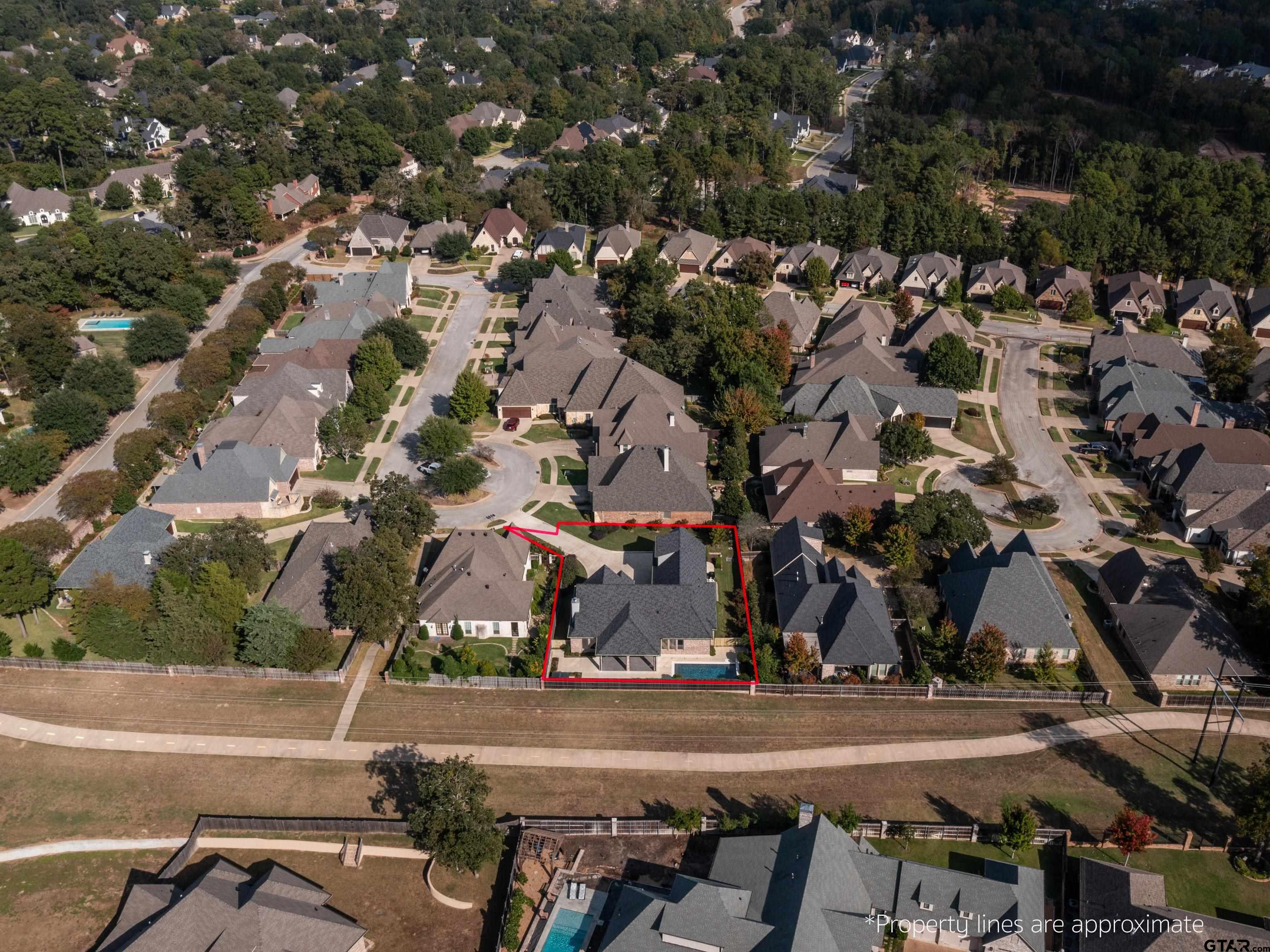 Tyler, Texas, 75703, United States, 3 Bedrooms Bedrooms, ,3 BathroomsBathrooms,Residential,For Sale,1985423