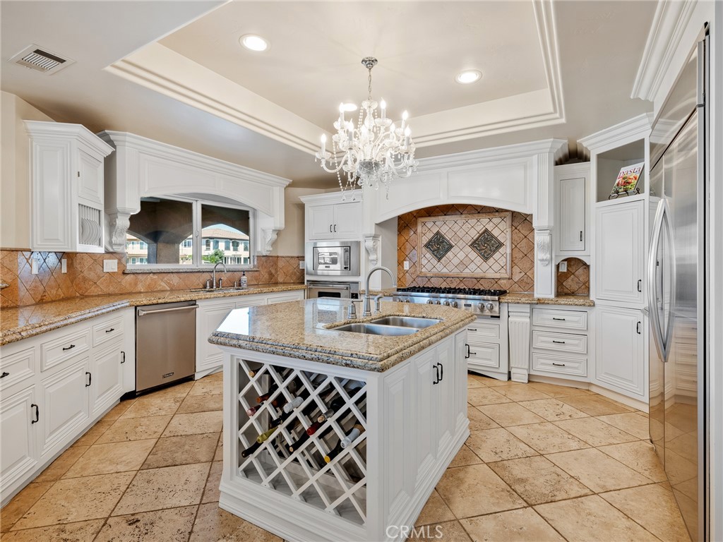 Victorville, California, 92395, United States, 4 Bedrooms Bedrooms, ,3 BathroomsBathrooms,Residential,For Sale,1991759