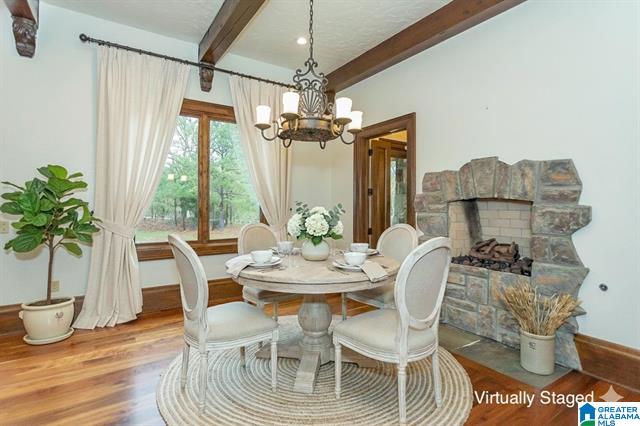 Calera, Alabama, 35040, United States, 5 Bedrooms Bedrooms, ,6 BathroomsBathrooms,Residential,For Sale,2006341