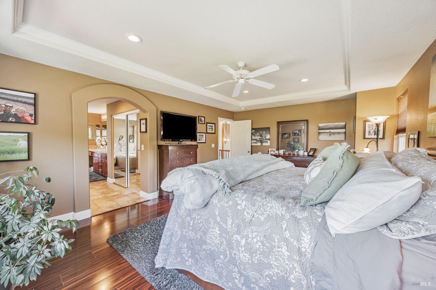 Windsor, California, 95492, United States, 4 Bedrooms Bedrooms, ,3 BathroomsBathrooms,Residential,For Sale,1942118