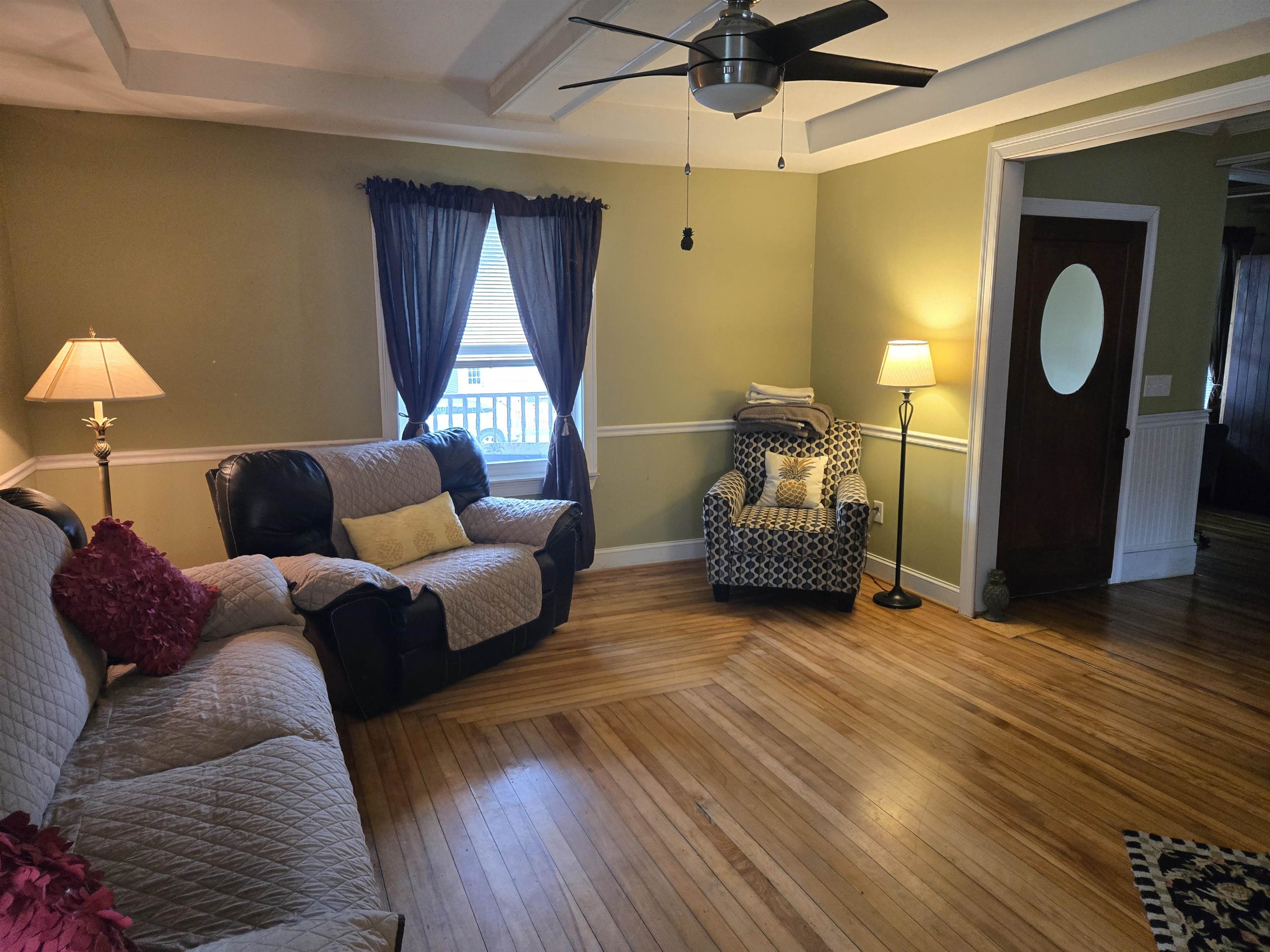 Manchester, New Hampshire, 03104, United States, 3 Bedrooms Bedrooms, ,3 BathroomsBathrooms,Residential,For Sale,1896803