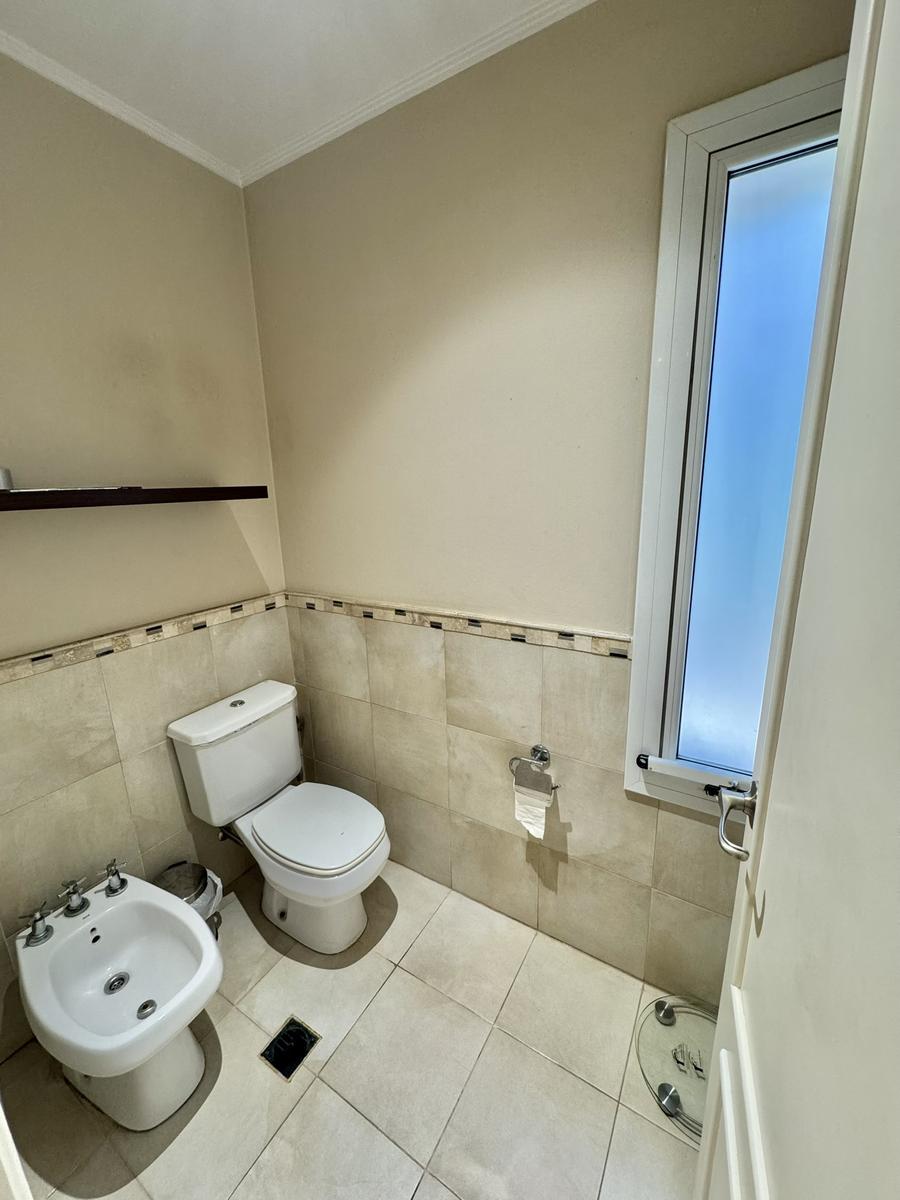 Godoy Cruz, AR-M, AR, 5 Bedrooms Bedrooms, ,4 BathroomsBathrooms,Residential,For Sale,1961859