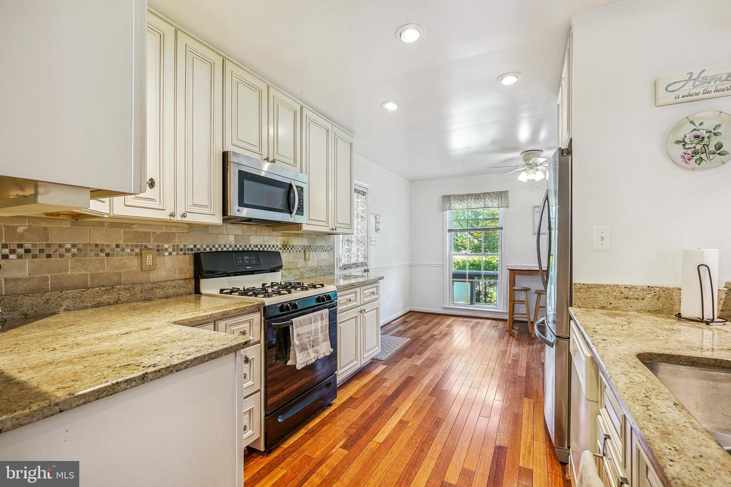 Fairfax, Virginia, 22032, United States, 4 Bedrooms Bedrooms, ,3 BathroomsBathrooms,Residential,For Sale,1903584