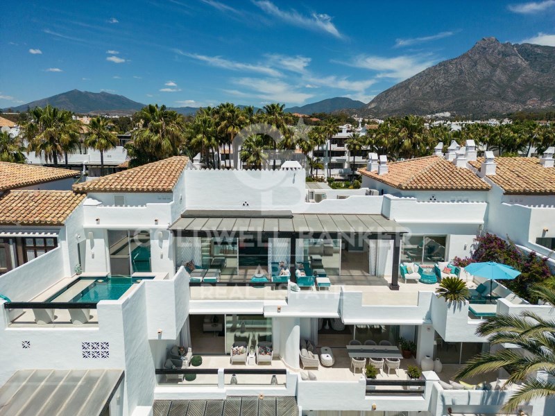 Marbella, Andalusia, ES, 6 Bedrooms Bedrooms, ,Residential,For Sale,1777426