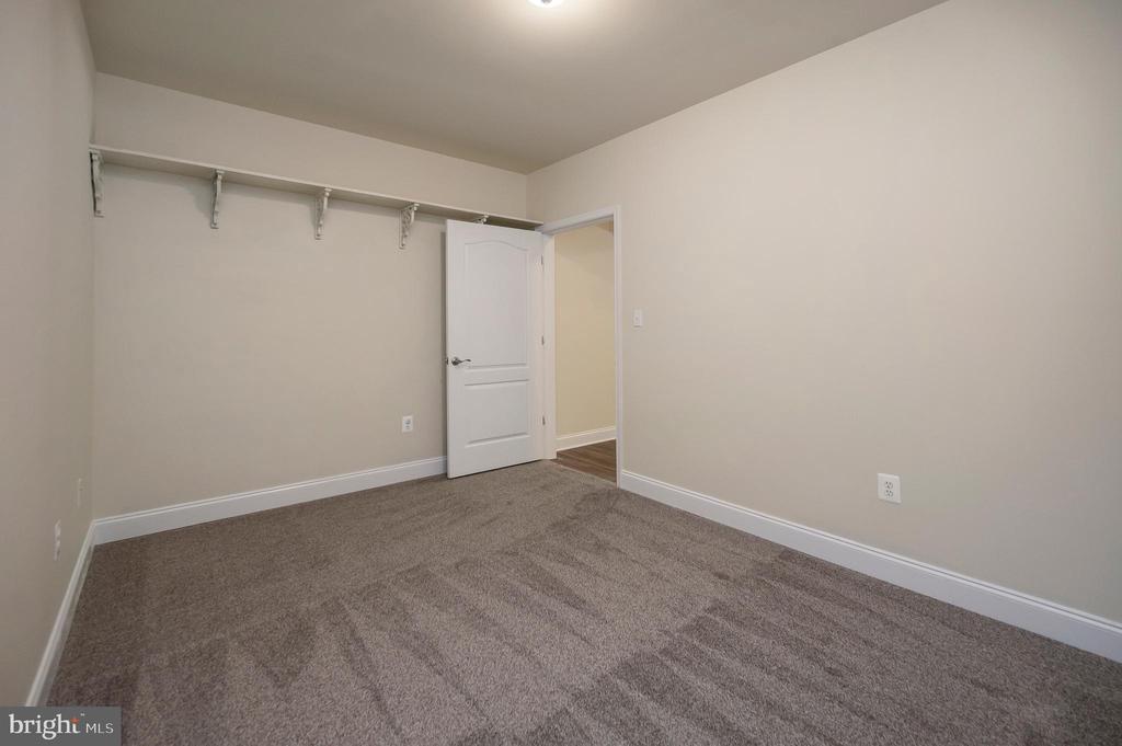 Stafford, Virginia, 22554, United States, 5 Bedrooms Bedrooms, ,5 BathroomsBathrooms,Residential,For Sale,2047982