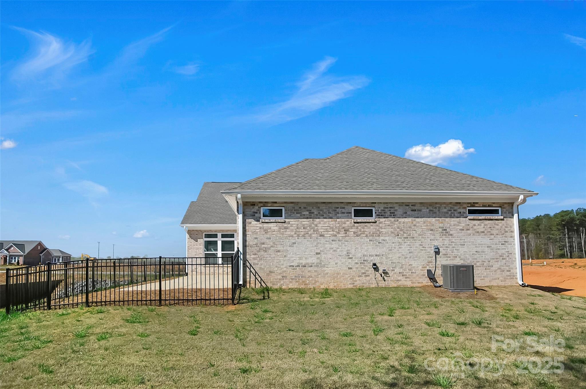 Gastonia, North Carolina, 28056, United States, 2 Bedrooms Bedrooms, ,2 BathroomsBathrooms,Residential,For Sale,1752395
