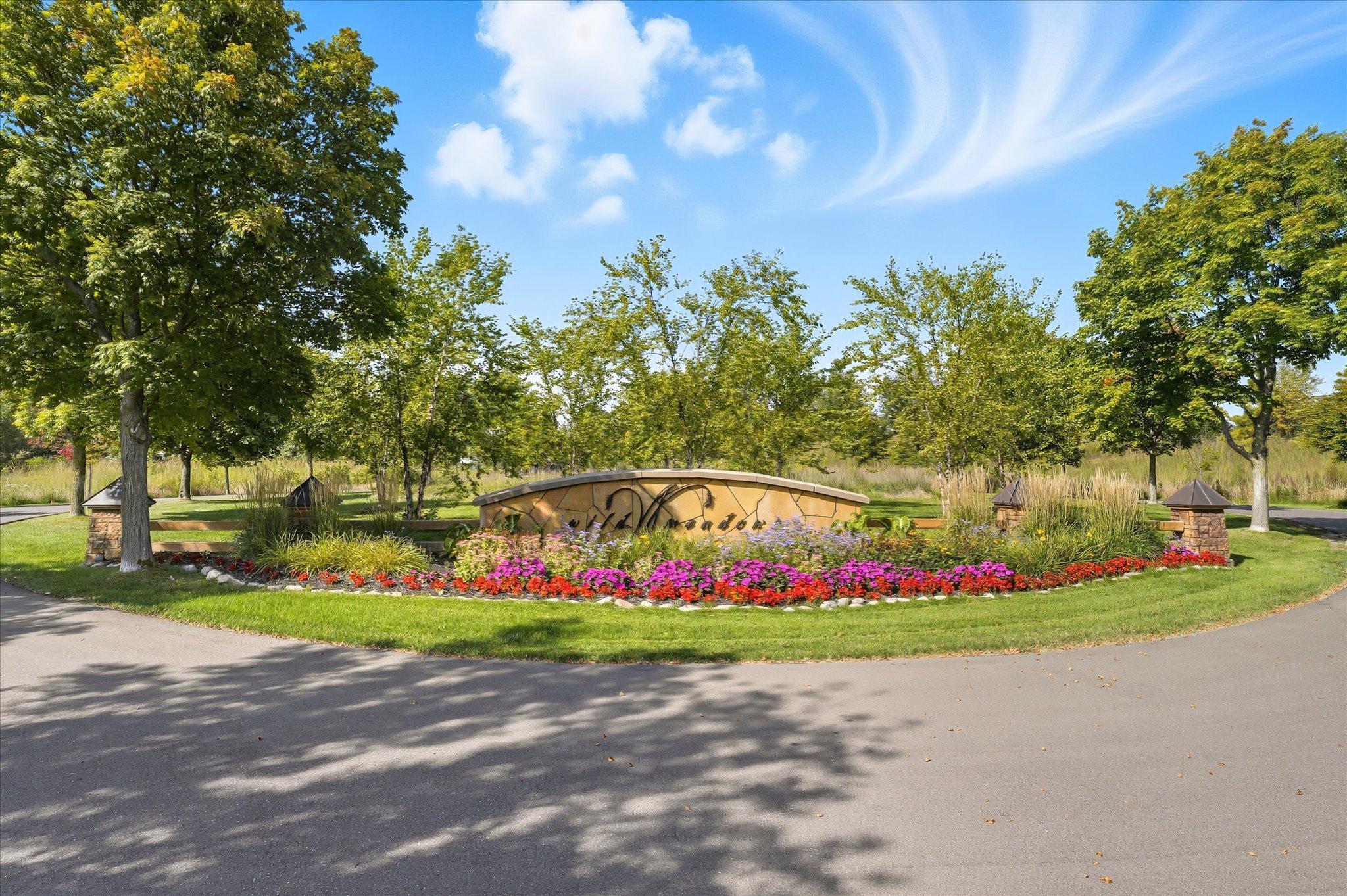 Medina, Minnesota, 55340, United States, 5 Bedrooms Bedrooms, ,3 BathroomsBathrooms,Residential,For Sale,1989034