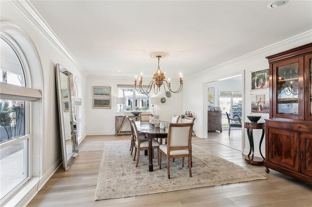 Metairie, Louisiana, 70006, United States, 3 Bedrooms Bedrooms, ,3 BathroomsBathrooms,Residential,For Sale,1793323