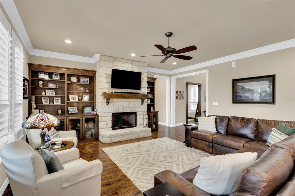 Midlothian, Texas, 76065, United States, 4 Bedrooms Bedrooms, ,4 BathroomsBathrooms,Residential,For Sale,1835246