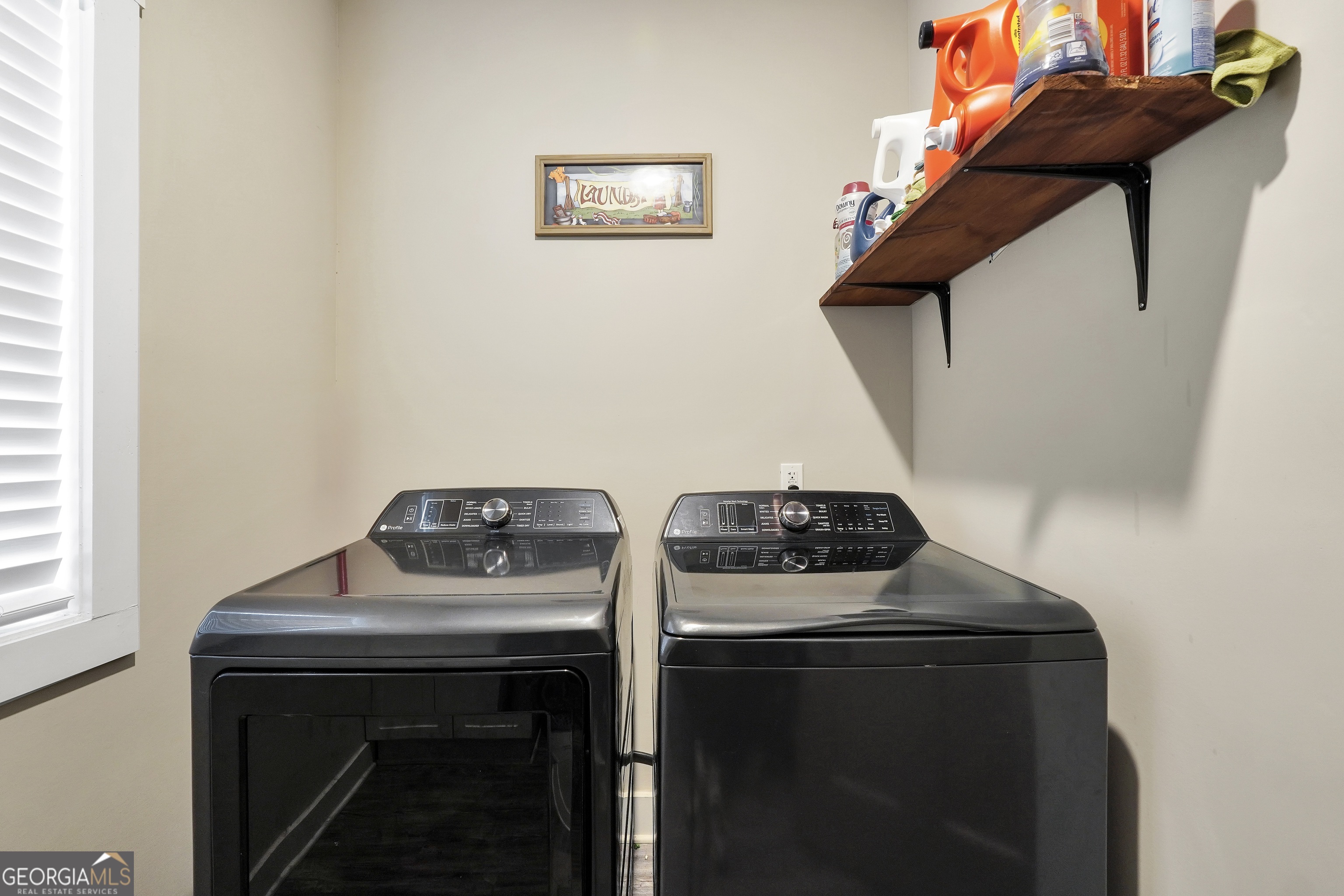 Griffin, Georgia, 30223, United States, 3 Bedrooms Bedrooms, ,3 BathroomsBathrooms,Residential,For Sale,2009232