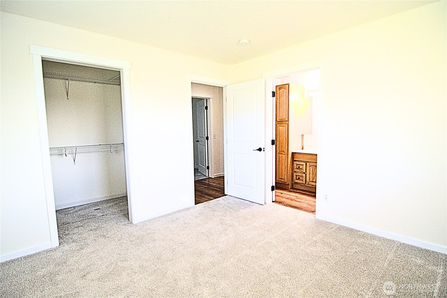 Chehalis, Washington, 98532, United States, 2 Bedrooms Bedrooms, ,1 BathroomBathrooms,Residential,For Sale,1989127