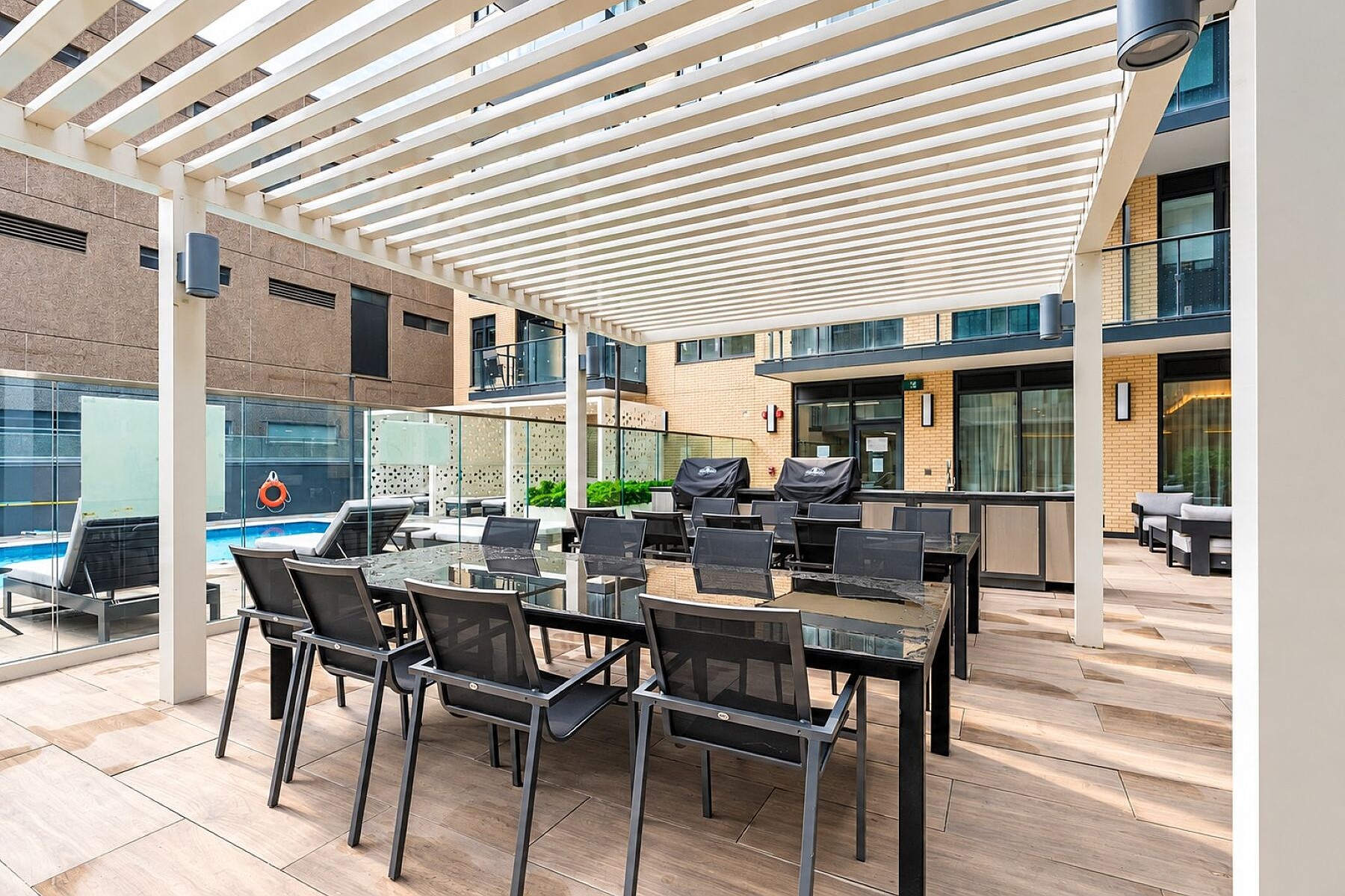  543 Richmond Residences - 物件實景