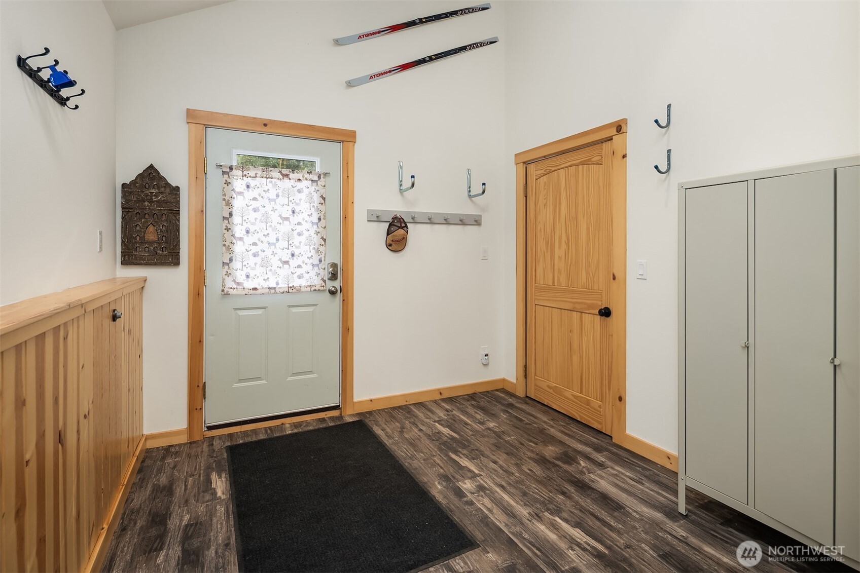 Clinton, Washington, 98236, United States, 3 Bedrooms Bedrooms, ,2 BathroomsBathrooms,Residential,For Sale,1949676