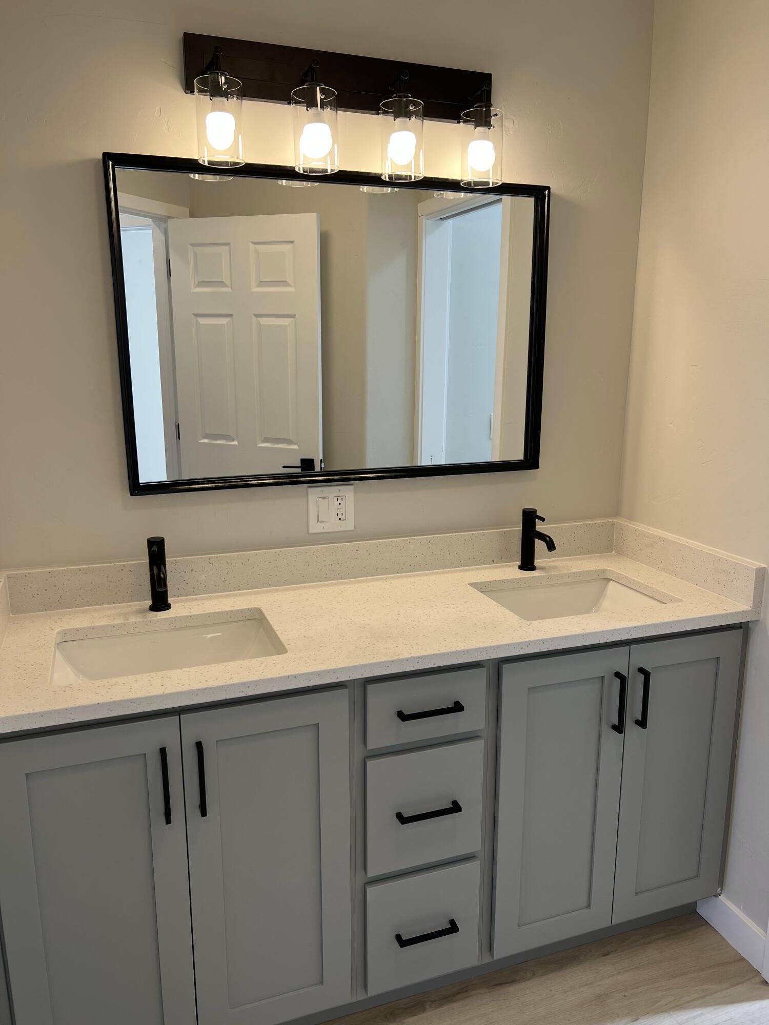 St George, Utah, 84790, United States, ,Residential,For Sale,1988551