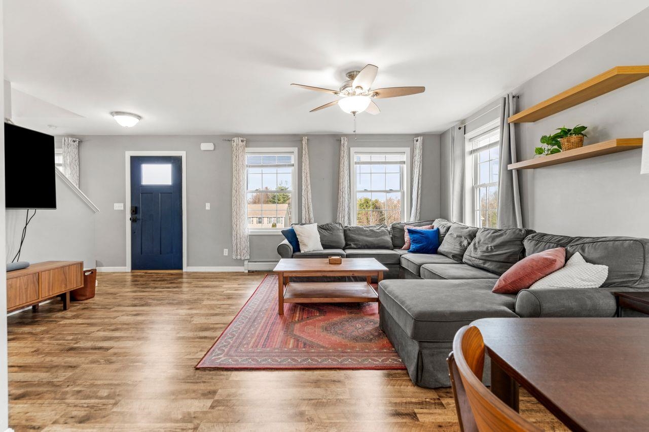 Epping, New Hampshire, 03042, United States, 3 Bedrooms Bedrooms, ,2 BathroomsBathrooms,Residential,For Sale,1862323