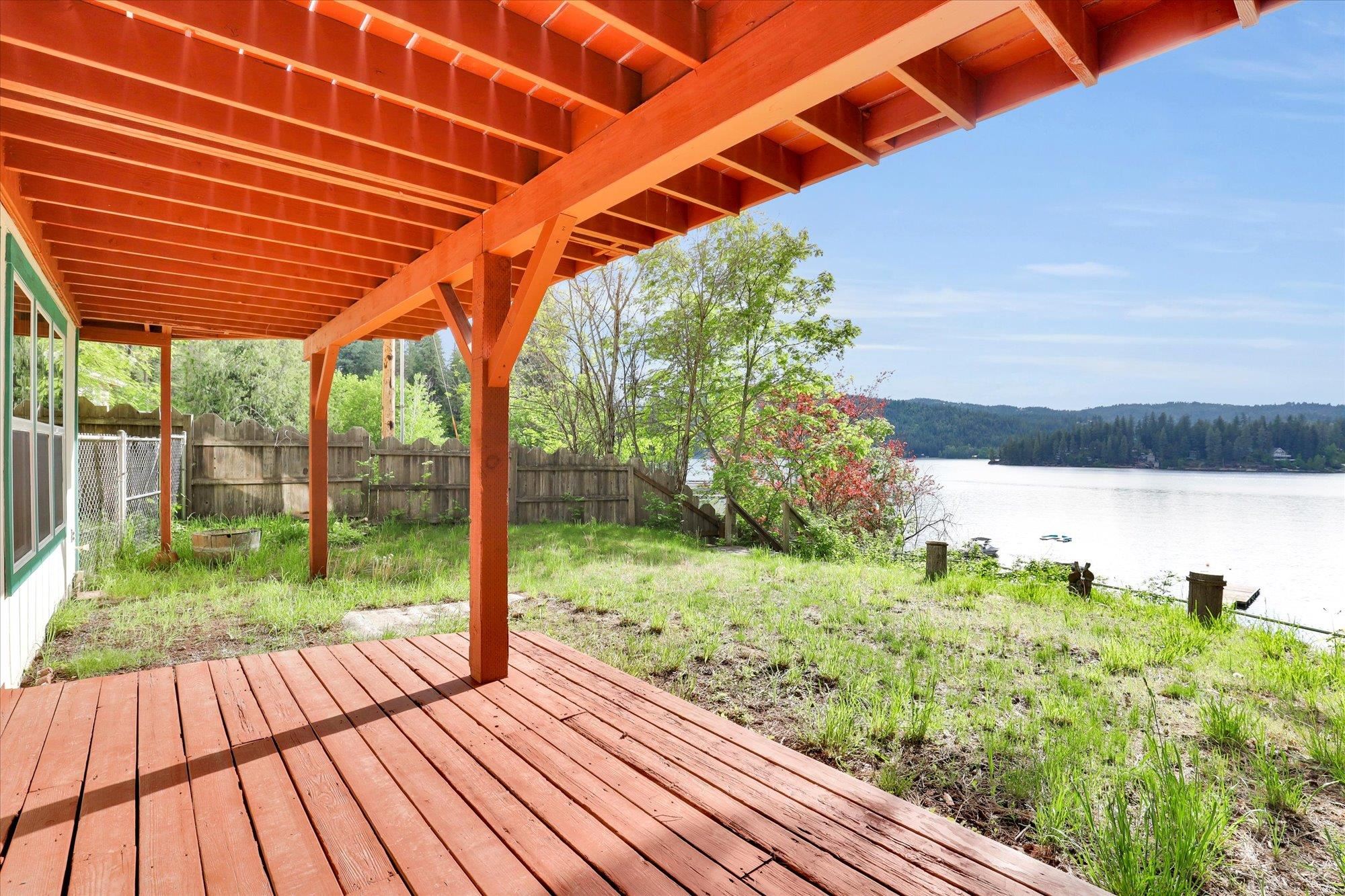 Newman Lake, Washington, 99025, United States, 4 Bedrooms Bedrooms, ,3 BathroomsBathrooms,Residential,For Sale,1929094