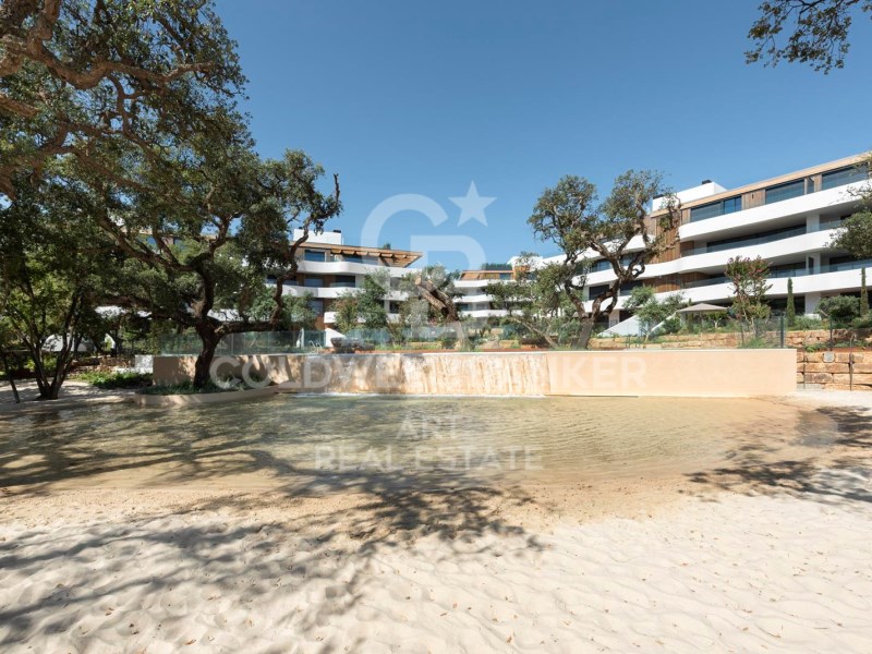 Sotogrande, Andalusia, ES, 2 Bedrooms Bedrooms, ,2 BathroomsBathrooms,Residential,For Sale,1713192