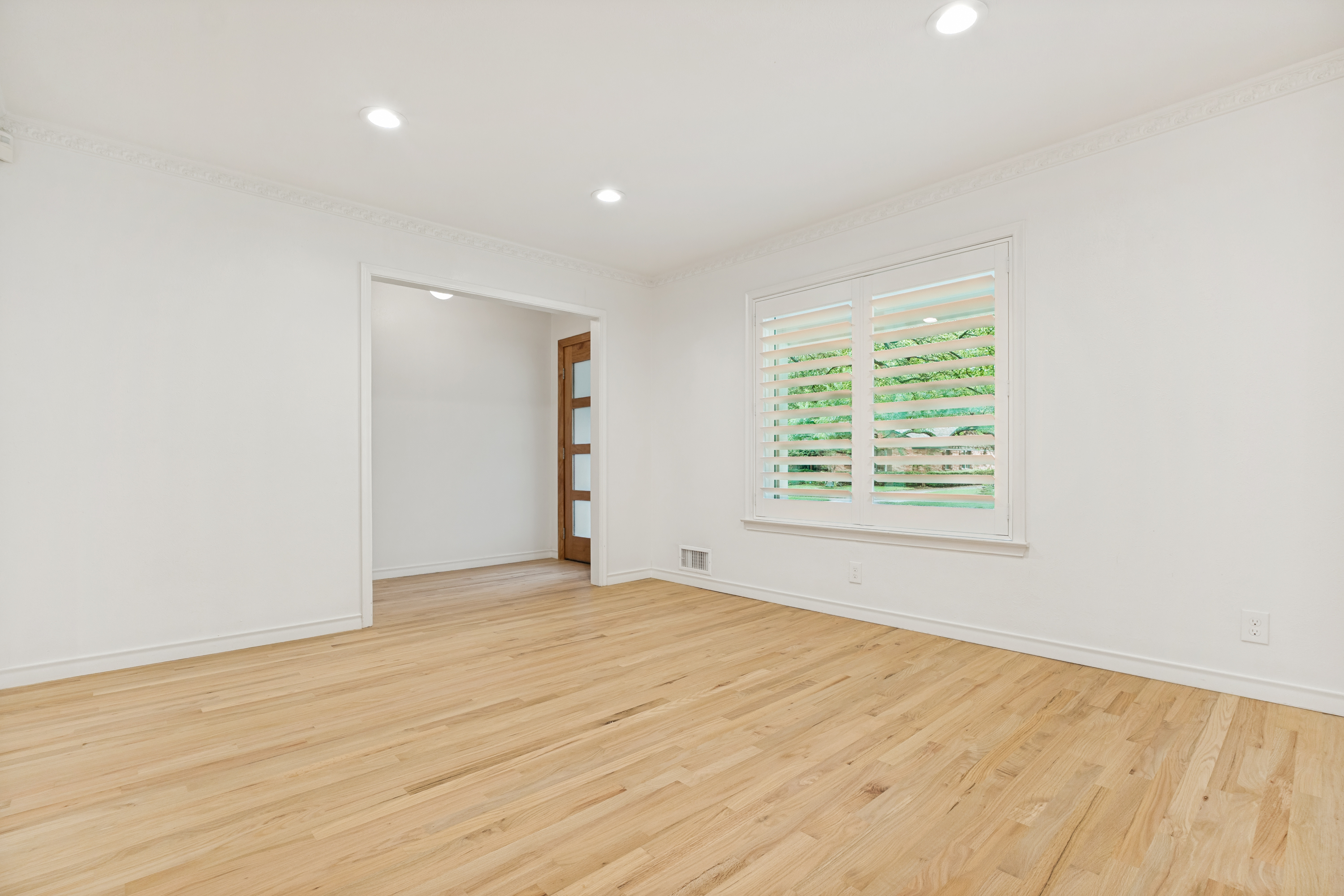  Beautifully Updated One-Story on Oversized Lot in Merriman Manor - 物件實景