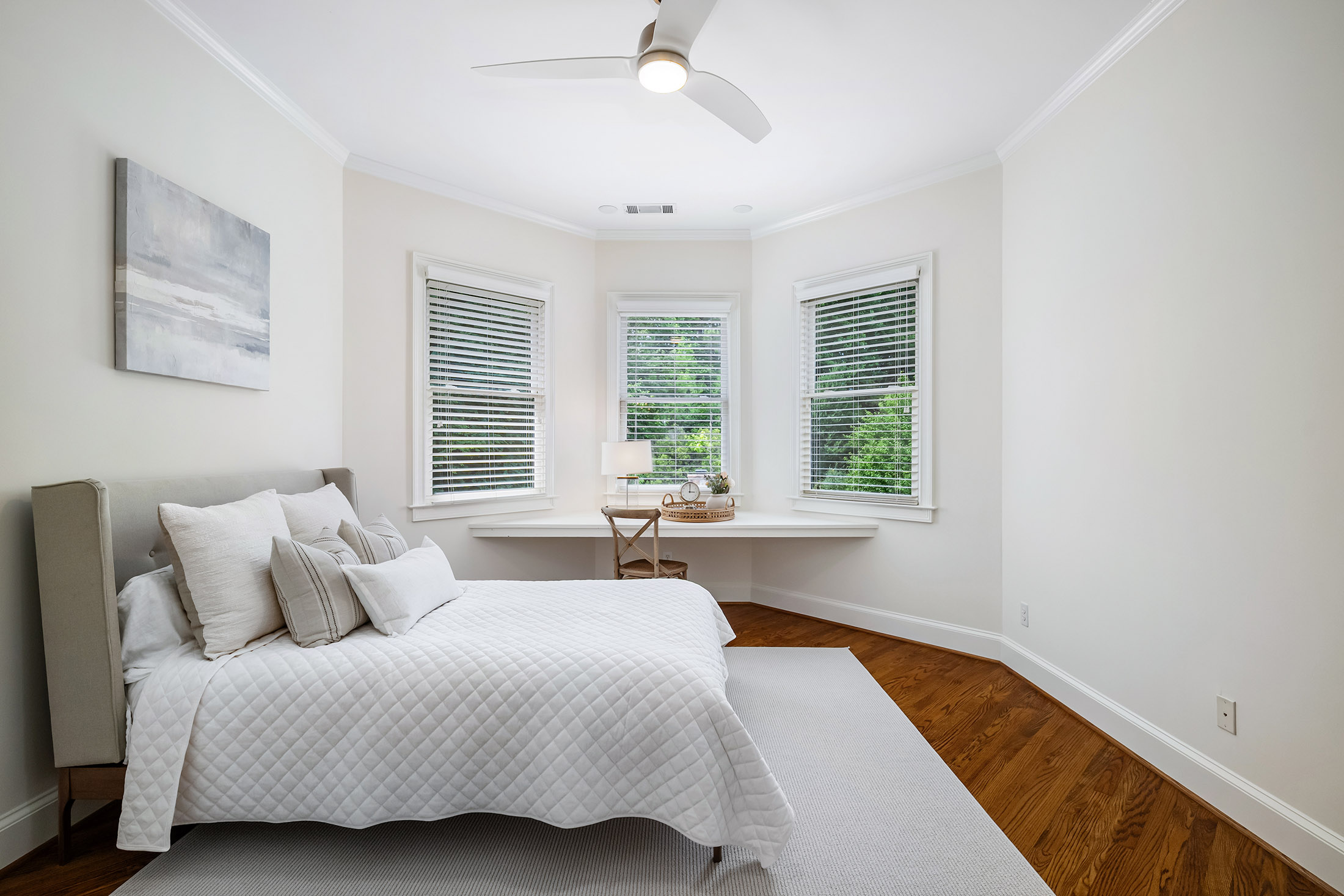  Estate-style Living in One of Milton