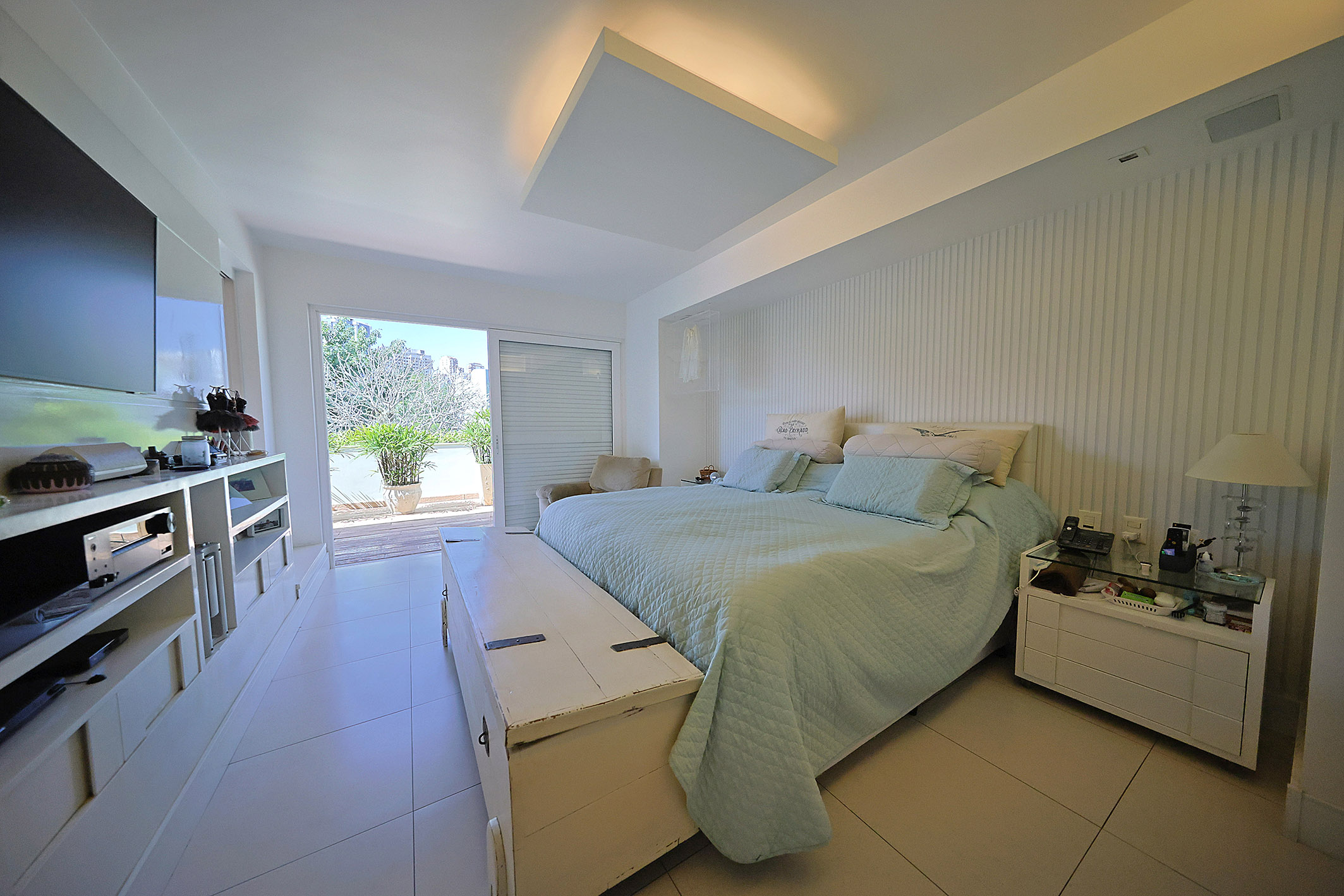  House with a pool and gourmet area in Condomínio Santa Helena - 物件實景