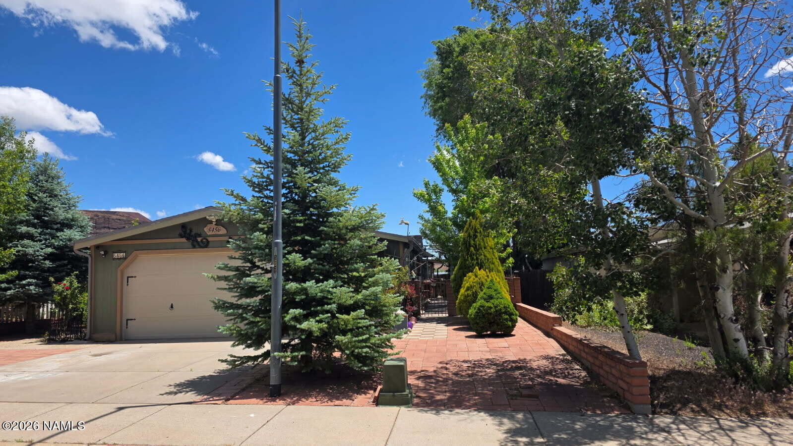 Sanford Pl, Flagstaff, AZ 86004