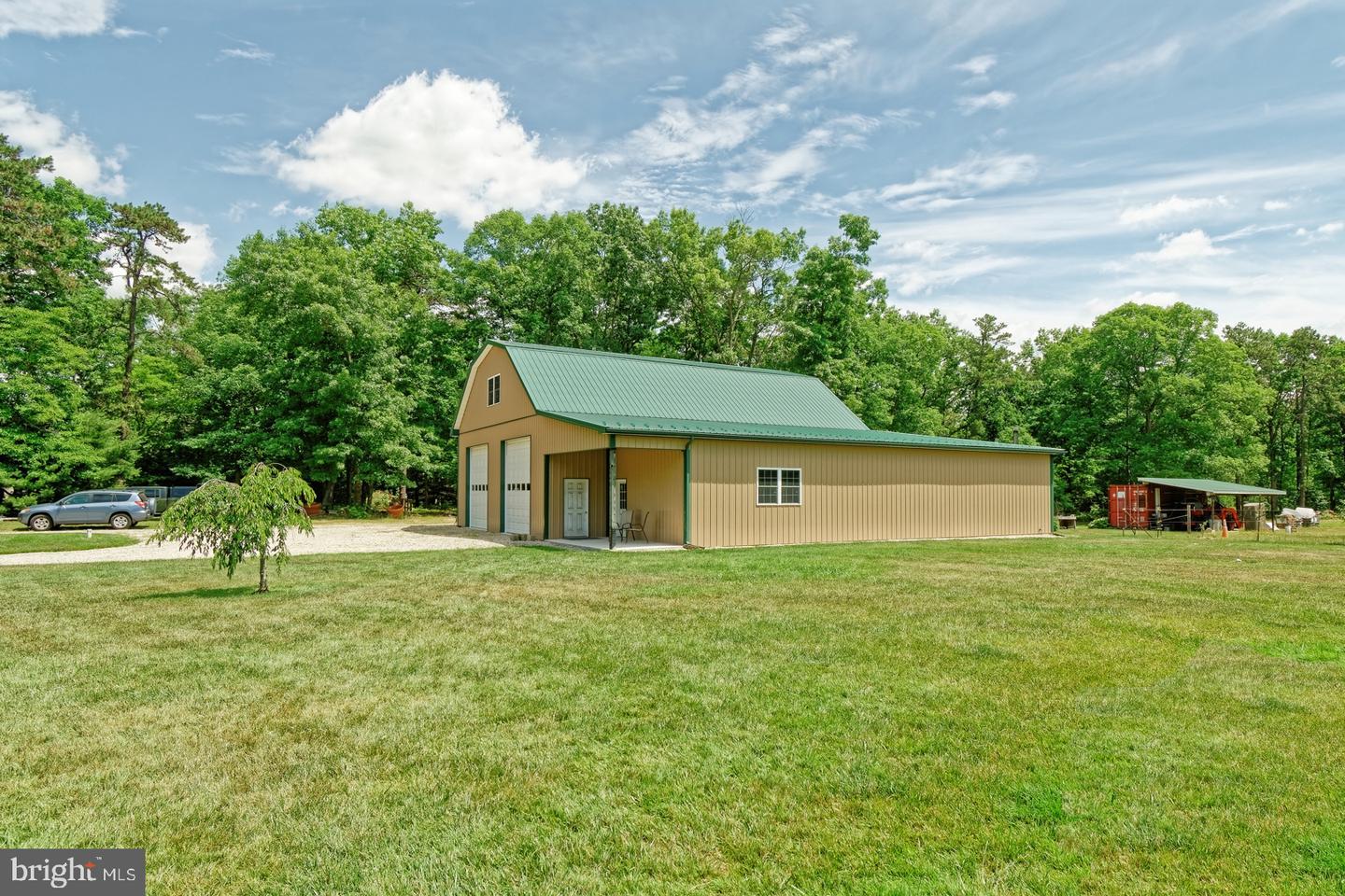 Vineland, New Jersey, 08361, United States, 3 Bedrooms Bedrooms, ,3 BathroomsBathrooms,Residential,For Sale,1827836