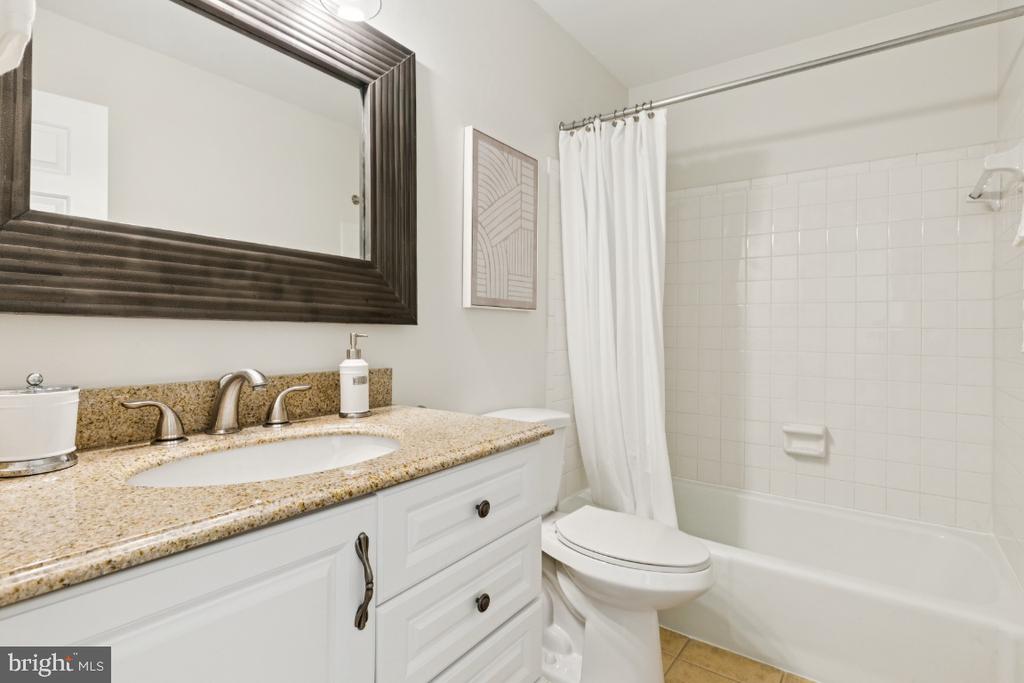 Fairfax, Virginia, 22030, United States, 3 Bedrooms Bedrooms, ,3 BathroomsBathrooms,Residential,For Sale,1904338