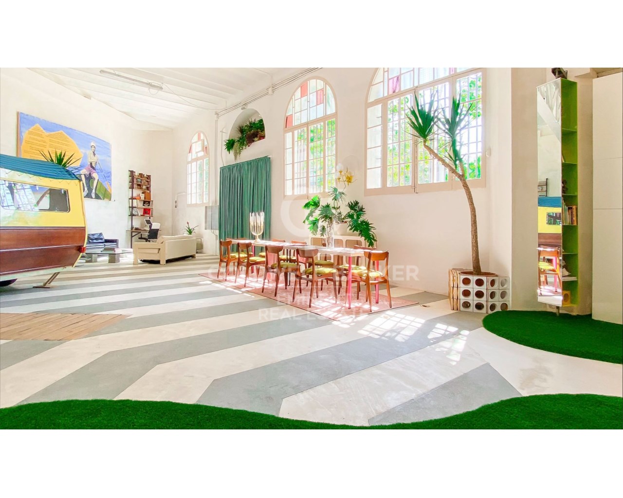 Barcelona, Barcelona, Sant Mart?, El Poblenou Barc, Barcelona, Catalonia, ES, 4 Bedrooms Bedrooms, ,5 BathroomsBathrooms,Residential,For Sale,Barcelona, Barcelona, Sant Mart?, El Poblenou Barc,1516525