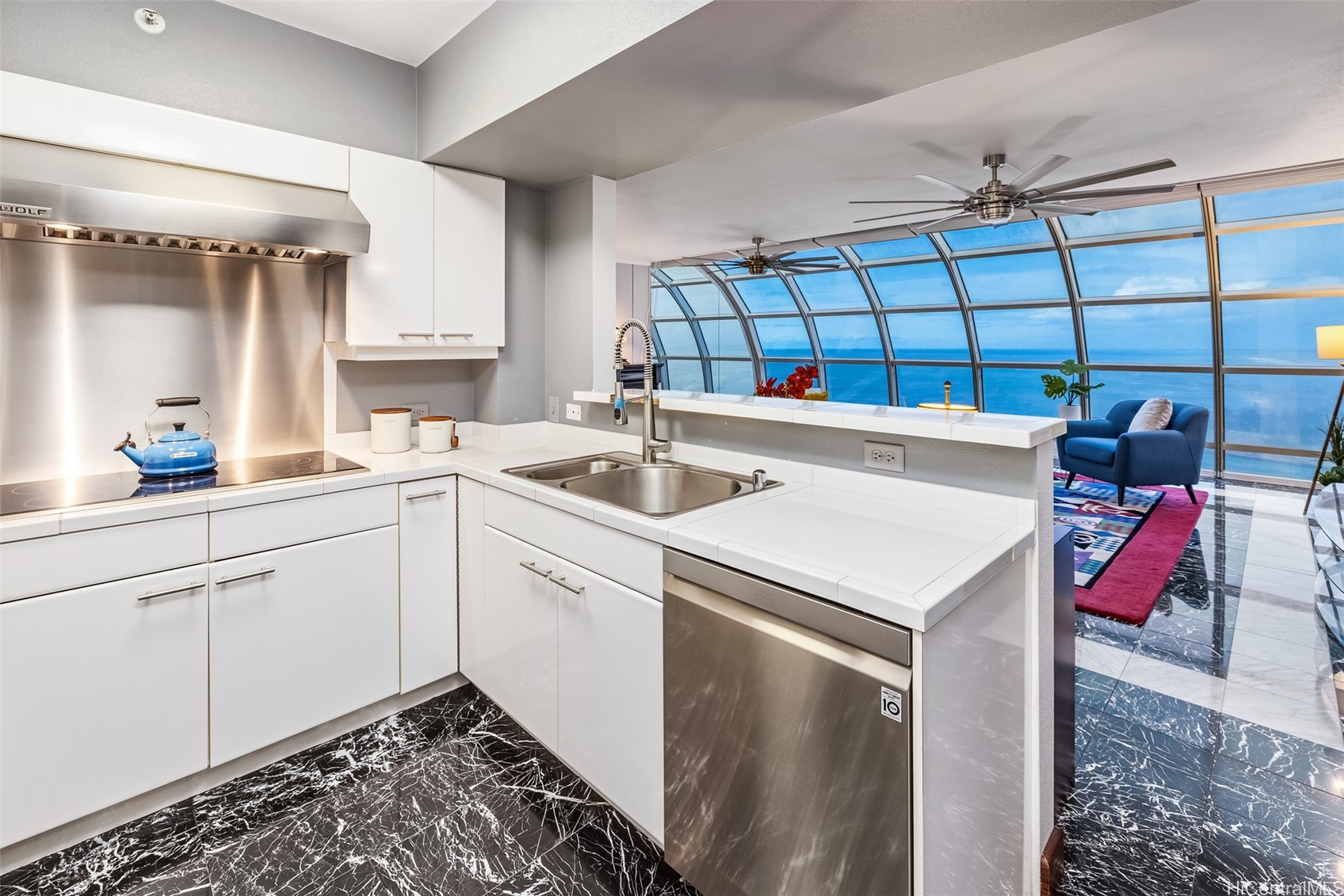 Honolulu, Hawaii, 96813, United States, 2 Bedrooms Bedrooms, ,2 BathroomsBathrooms,Residential,For Sale,1995772