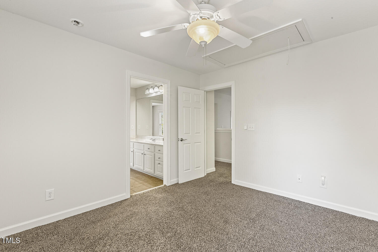 Holly Springs, North Carolina, 27540, United States, 4 Bedrooms Bedrooms, ,4 BathroomsBathrooms,Residential,For Sale,1902055