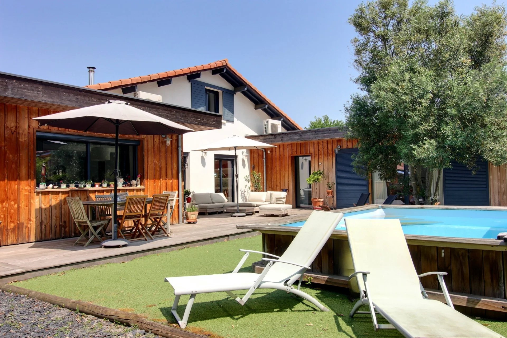 Gujan-Mestras, New Aquitaine, 33470, FR, 5 Bedrooms Bedrooms, ,6 BathroomsBathrooms,Residential,For Sale,1860018