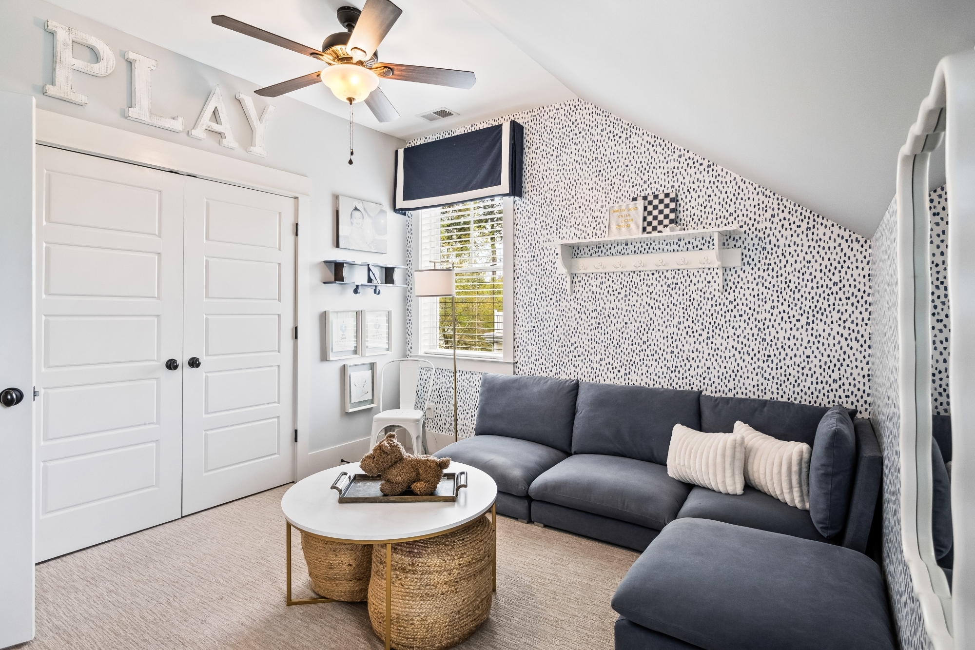  2120 Malcolm Road - 物件實景