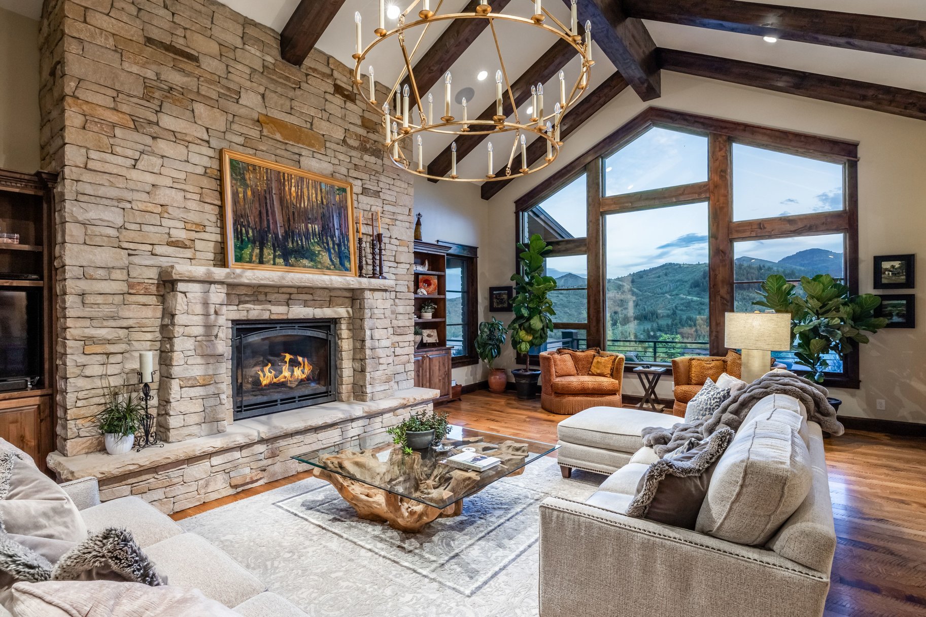  Luxury Custom Home in the Coveted Woods of Parleys Lane - 物件實景