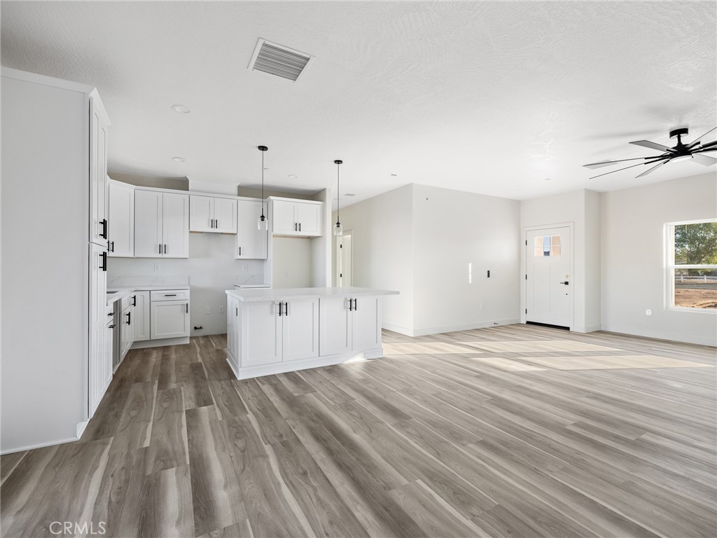 Apple Valley, California, 92307, United States, 4 Bedrooms Bedrooms, ,2 BathroomsBathrooms,Residential,For Sale,1967826