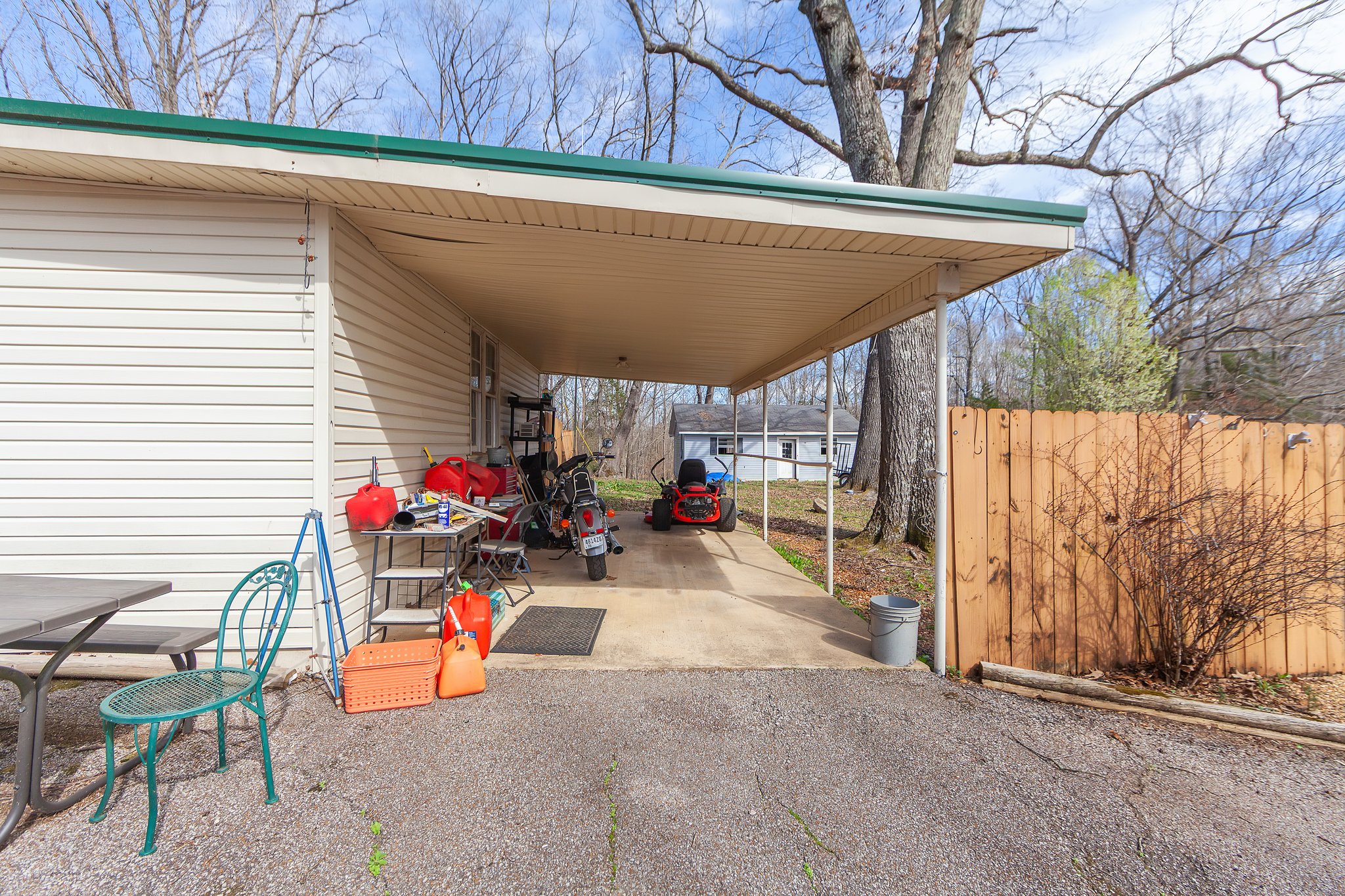 Beech Bluff, Tennessee, 38313, United States, 5 Bedrooms Bedrooms, ,3 BathroomsBathrooms,Residential,For Sale,1743753