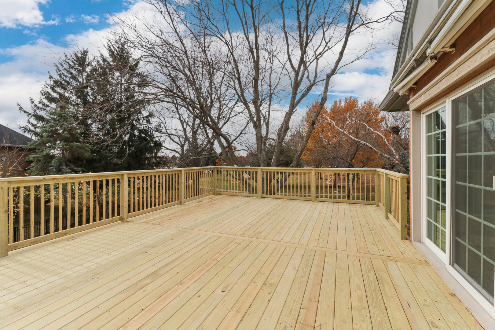 Bloomington, Illinois, 61704, United States, 5 Bedrooms Bedrooms, ,4 BathroomsBathrooms,Residential,For Sale,1991973