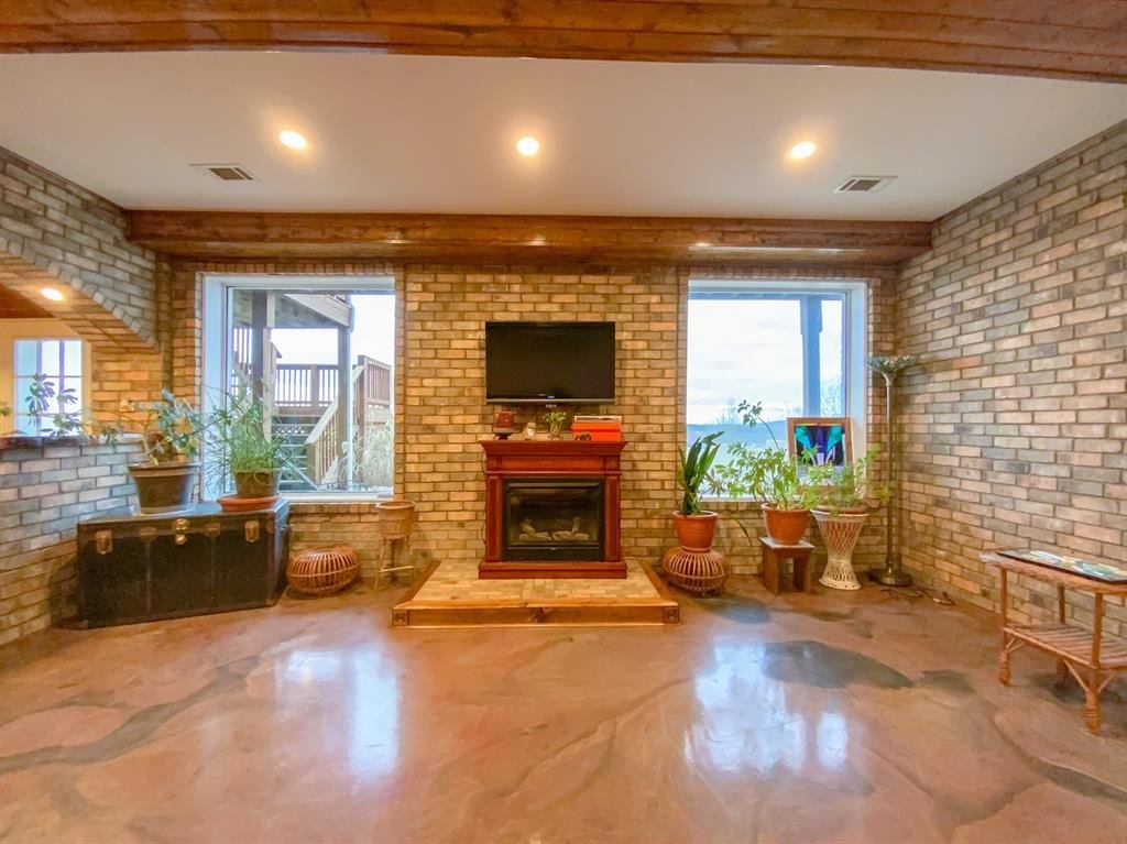 Omaha, Arkansas, 72662, United States, 4 Bedrooms Bedrooms, ,4 BathroomsBathrooms,Residential,For Sale,1922078