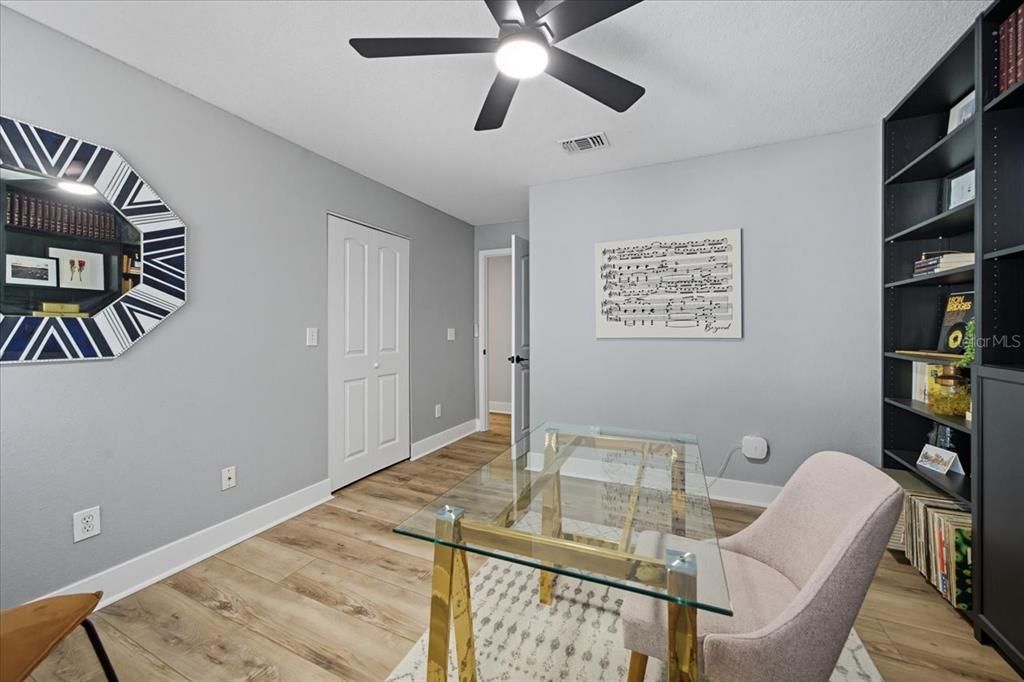 Tampa, Florida, 33602, United States, 3 Bedrooms Bedrooms, ,2 BathroomsBathrooms,Residential,For Sale,1970738