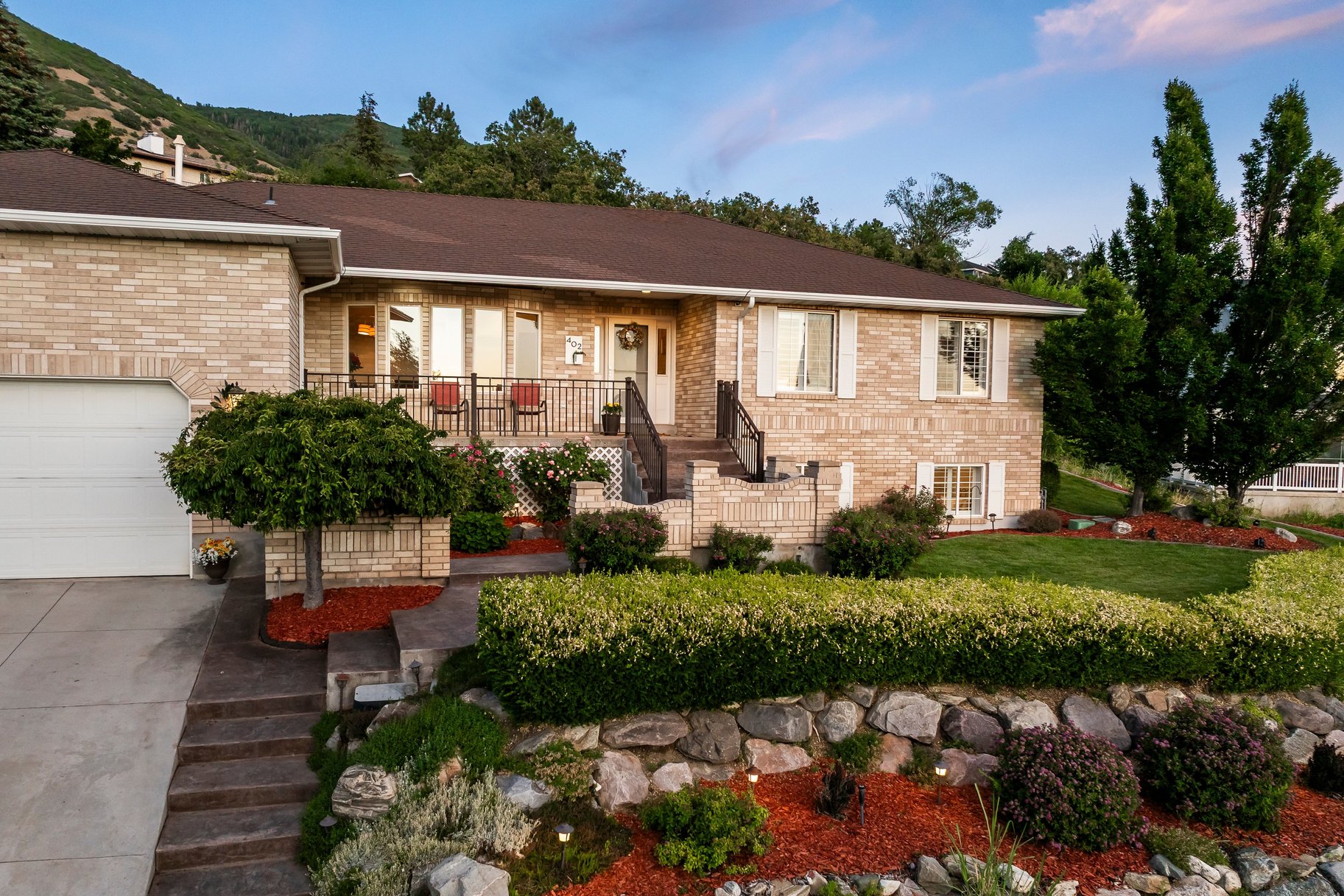  Farmington Rambler on Private Half-Acre with Incredible Views - 物件實景