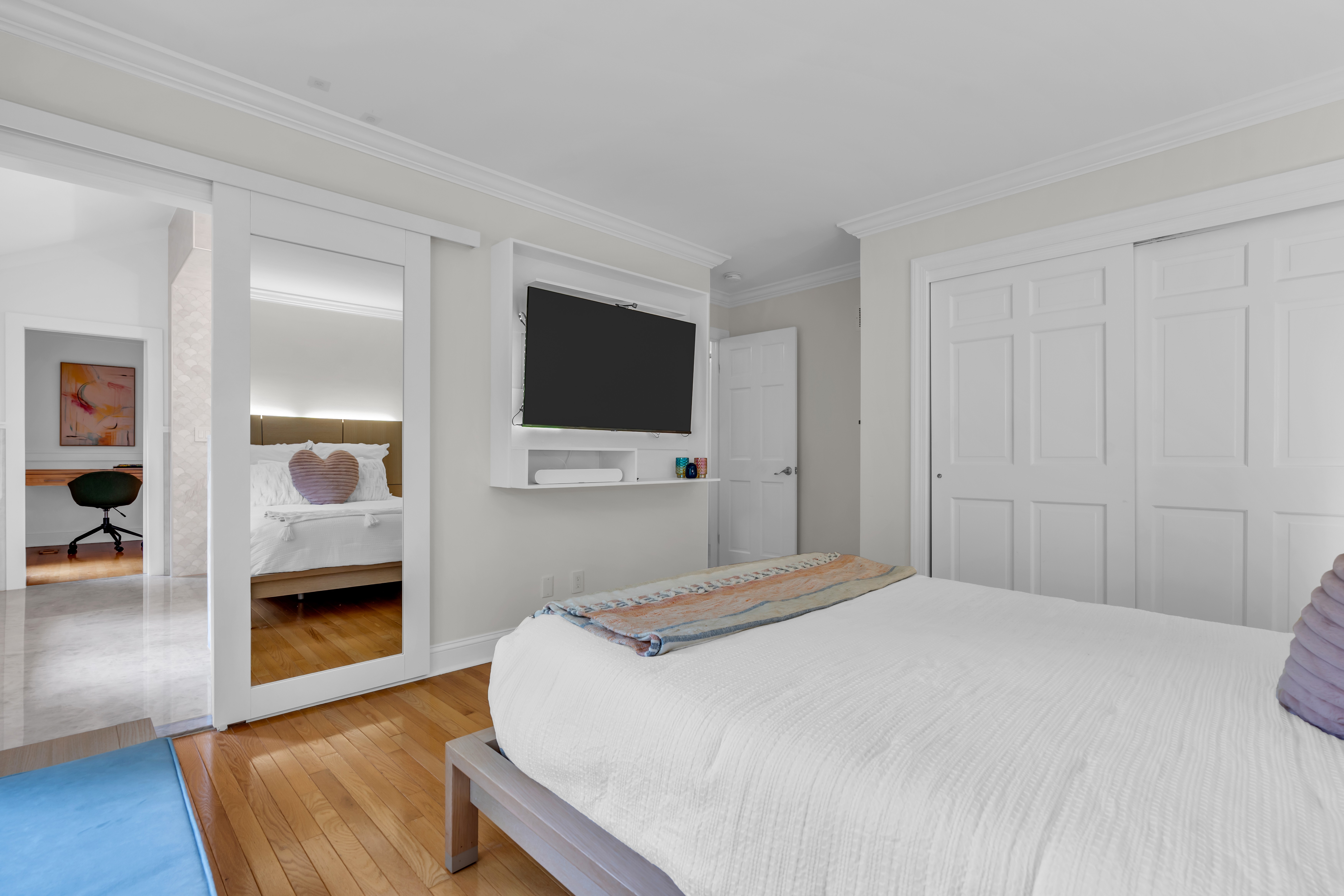  5-Bedroom Colonial in Lincroft - 物件實景