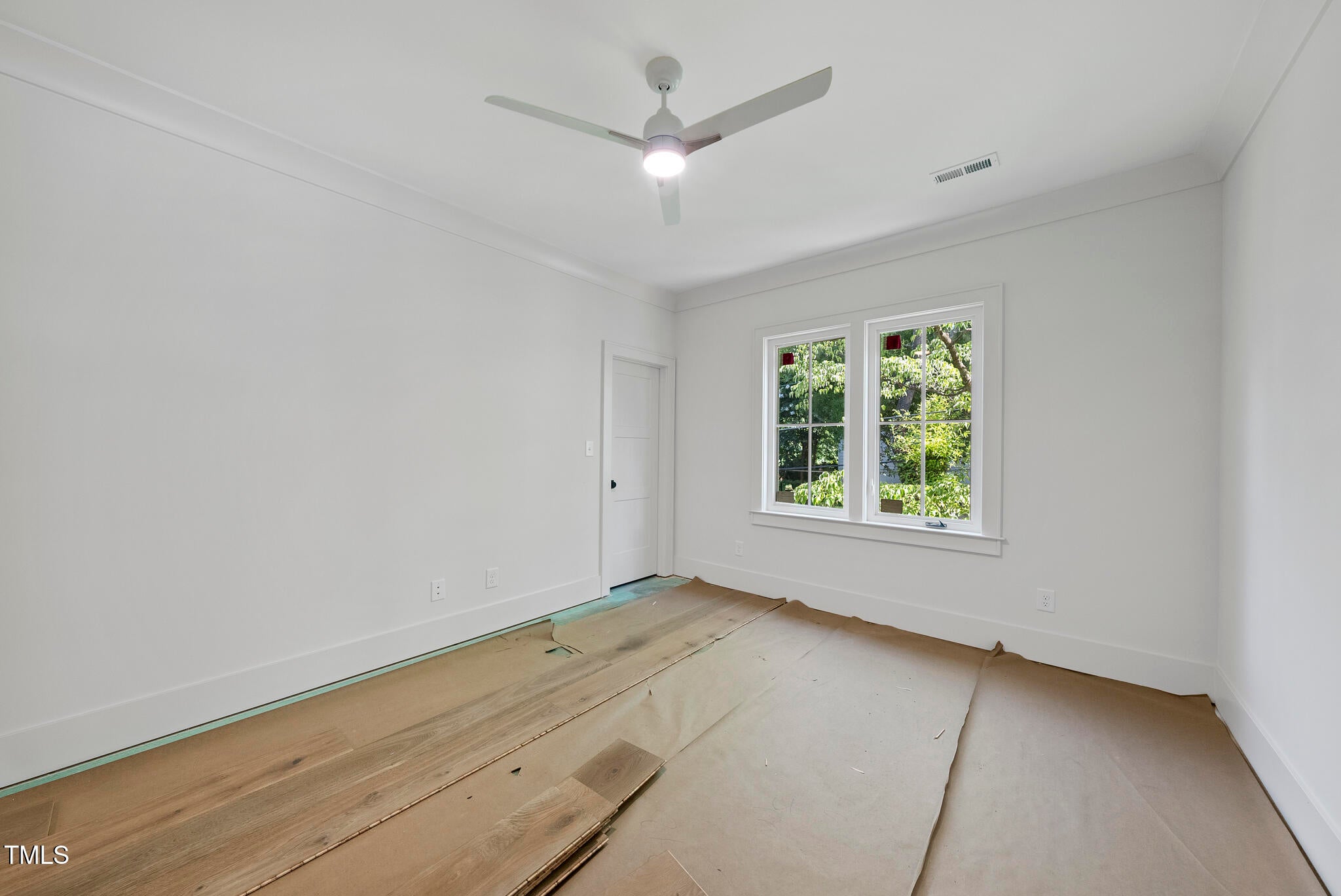 Raleigh, North Carolina, 27607, United States, 5 Bedrooms Bedrooms, ,5 BathroomsBathrooms,Residential,For Sale,1895455