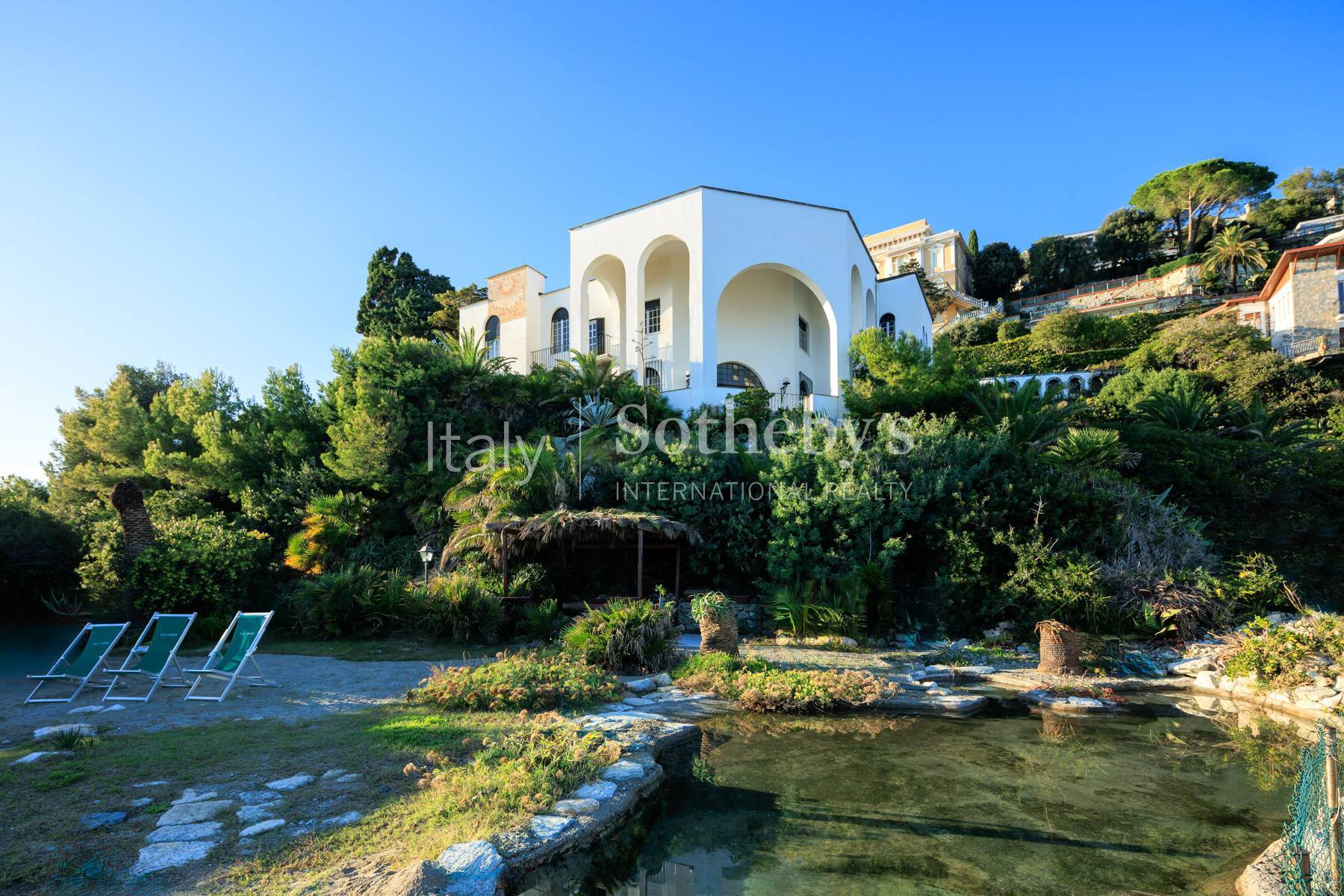  Elegant villa with private bay in Varazze - 物件實景