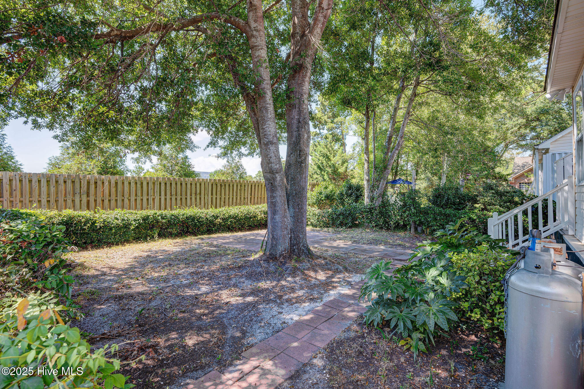 Carolina Beach, North Carolina, 28428, United States, 2 Bedrooms Bedrooms, ,2 BathroomsBathrooms,Residential,For Sale,1956851