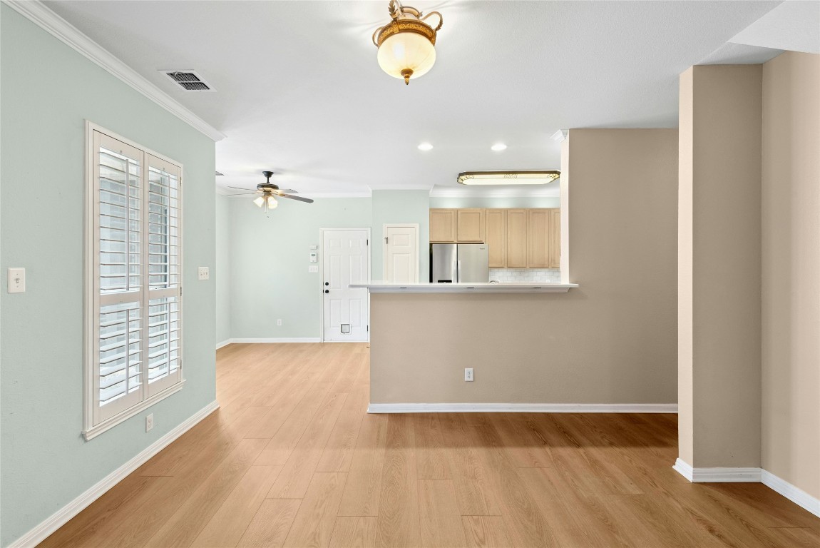 Austin, Texas, 78749, United States, 4 Bedrooms Bedrooms, ,3 BathroomsBathrooms,Residential,For Sale,1913596