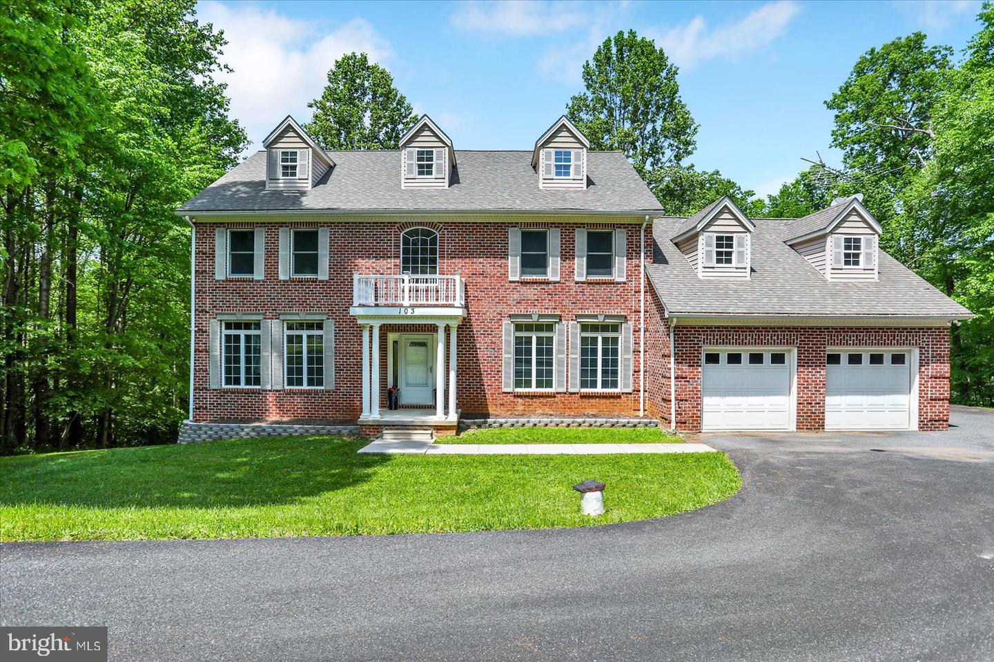 Delta, Pennsylvania, 17314, United States, 4 Bedrooms Bedrooms, ,4 BathroomsBathrooms,Residential,For Sale,1818041