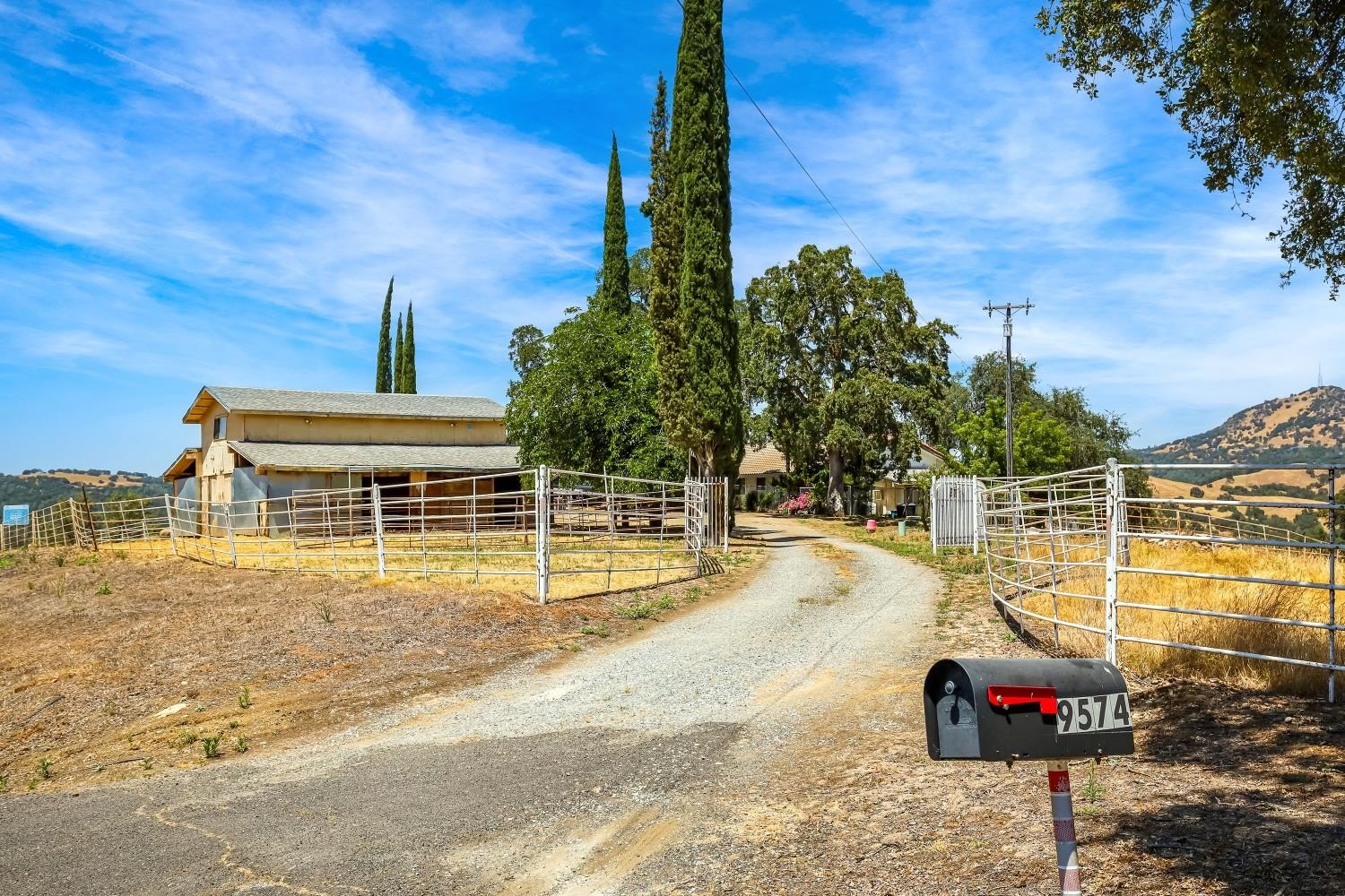 Mokelumne Hill, California, 95245, United States, 4 Bedrooms Bedrooms, ,3 BathroomsBathrooms,Residential,For Sale,1844920