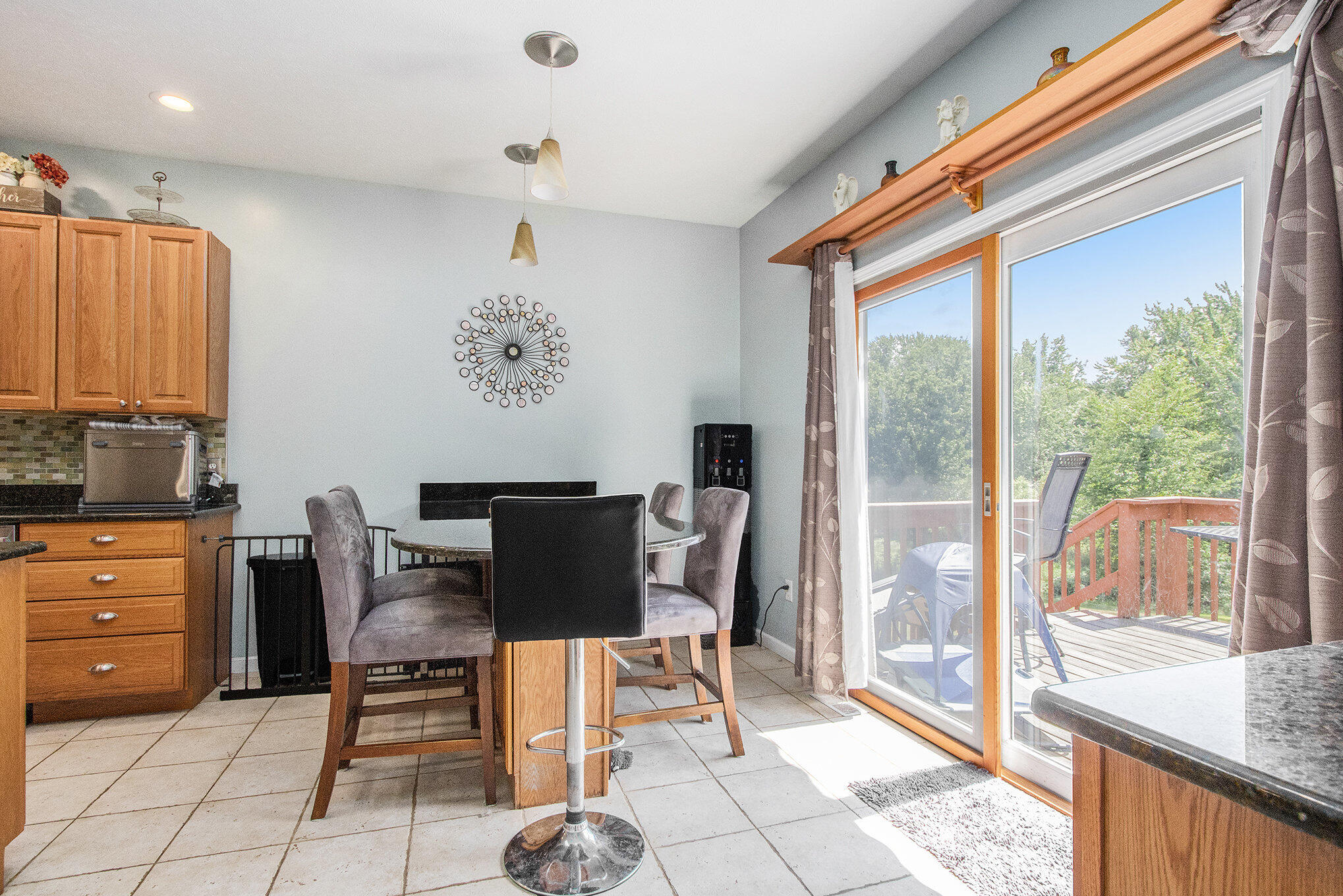 Edwardsburg, Michigan, 49112, United States, 6 Bedrooms Bedrooms, ,4 BathroomsBathrooms,Residential,For Sale,1940260